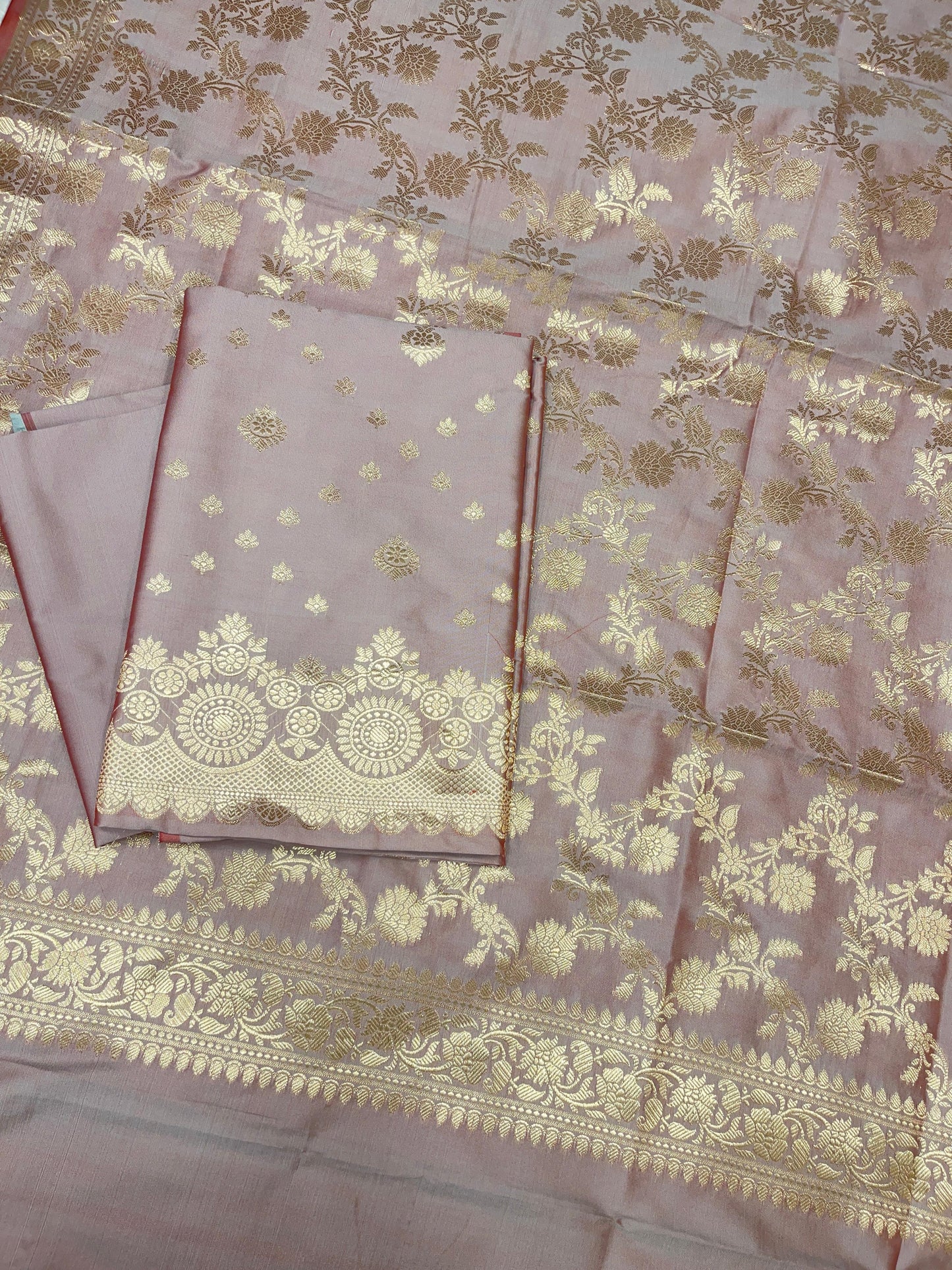 Mauve Semi Katan Silk Handloom Banarasi 3 pcs Suit Set MUB_SK85