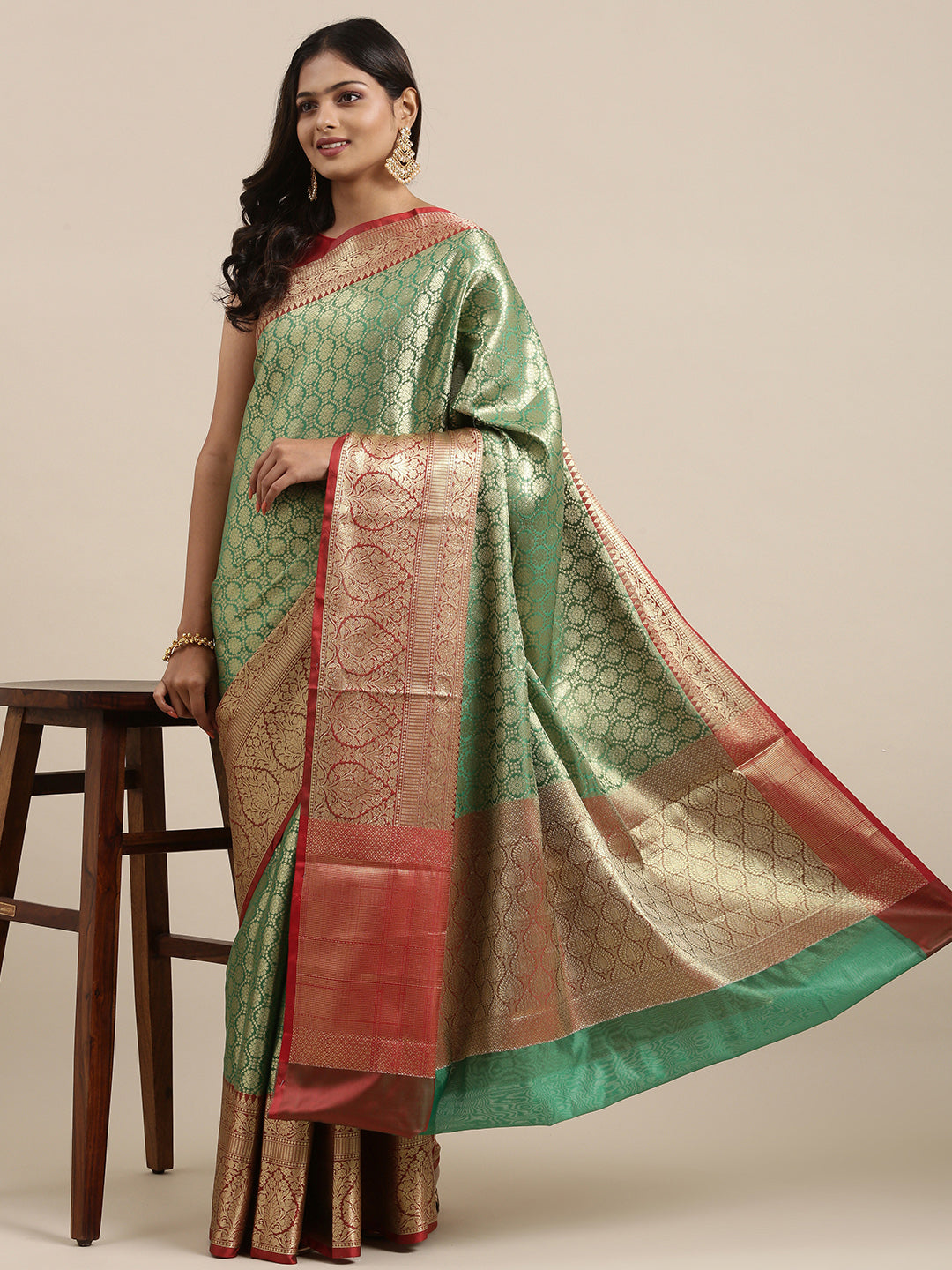 Green Kanchi Silk Banarasi Sarees For Women GEBE26