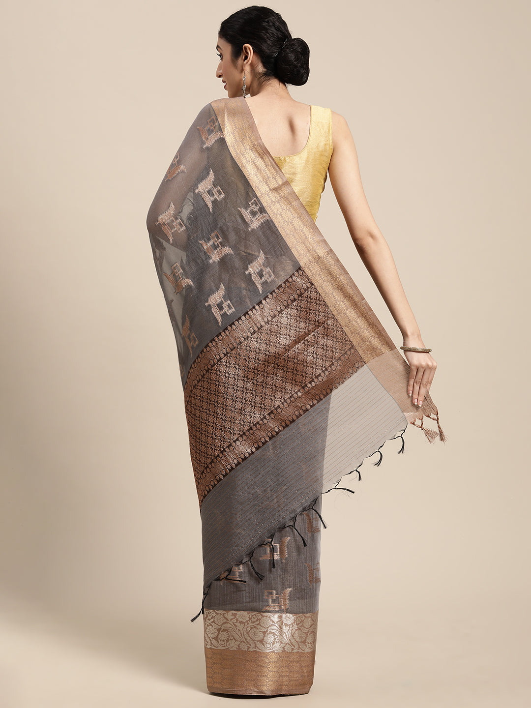 Faishana Presents Handwoven Grey Masrise Cotton Boota Skirt Border With Cheeku Color Blouse Banarasi Saree