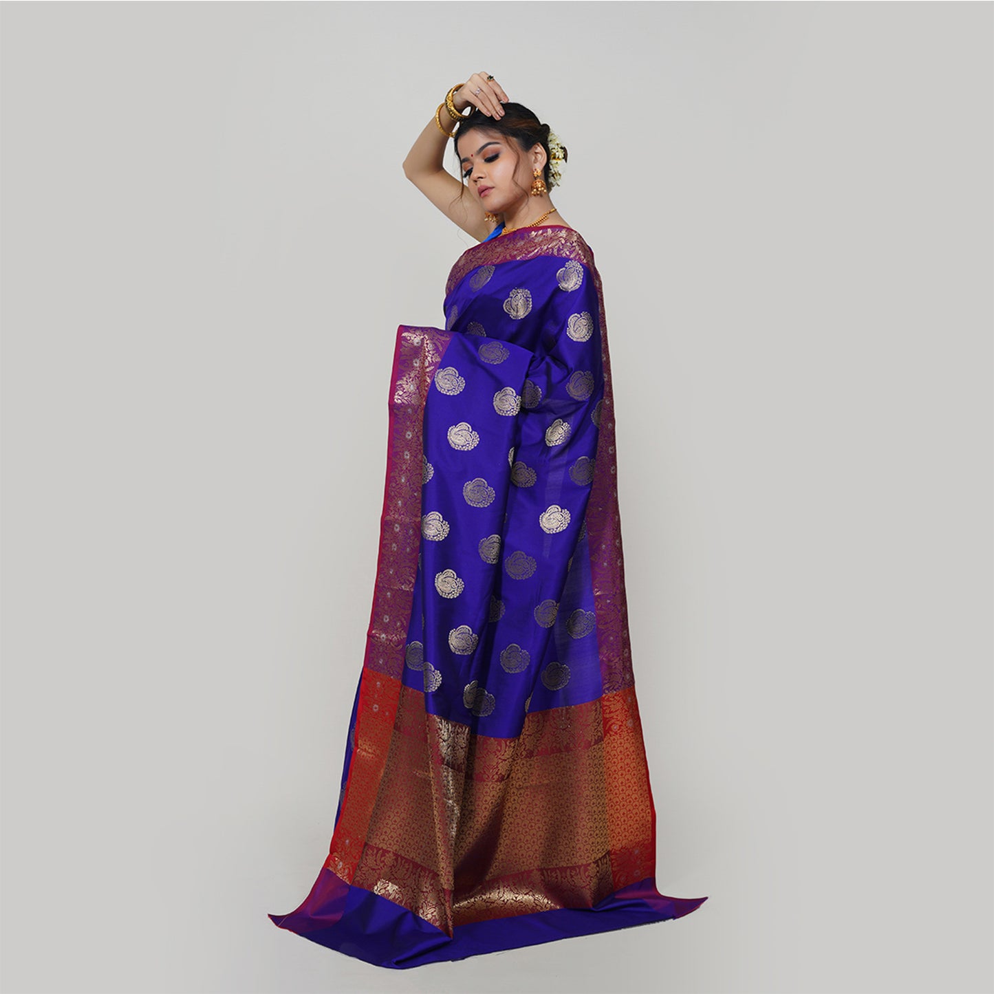 Faishana Presents Blue Katan Silk Woven Gold Zari Silver Meena Border Handloom Banarasi Saree With Maroon Blouse Piece