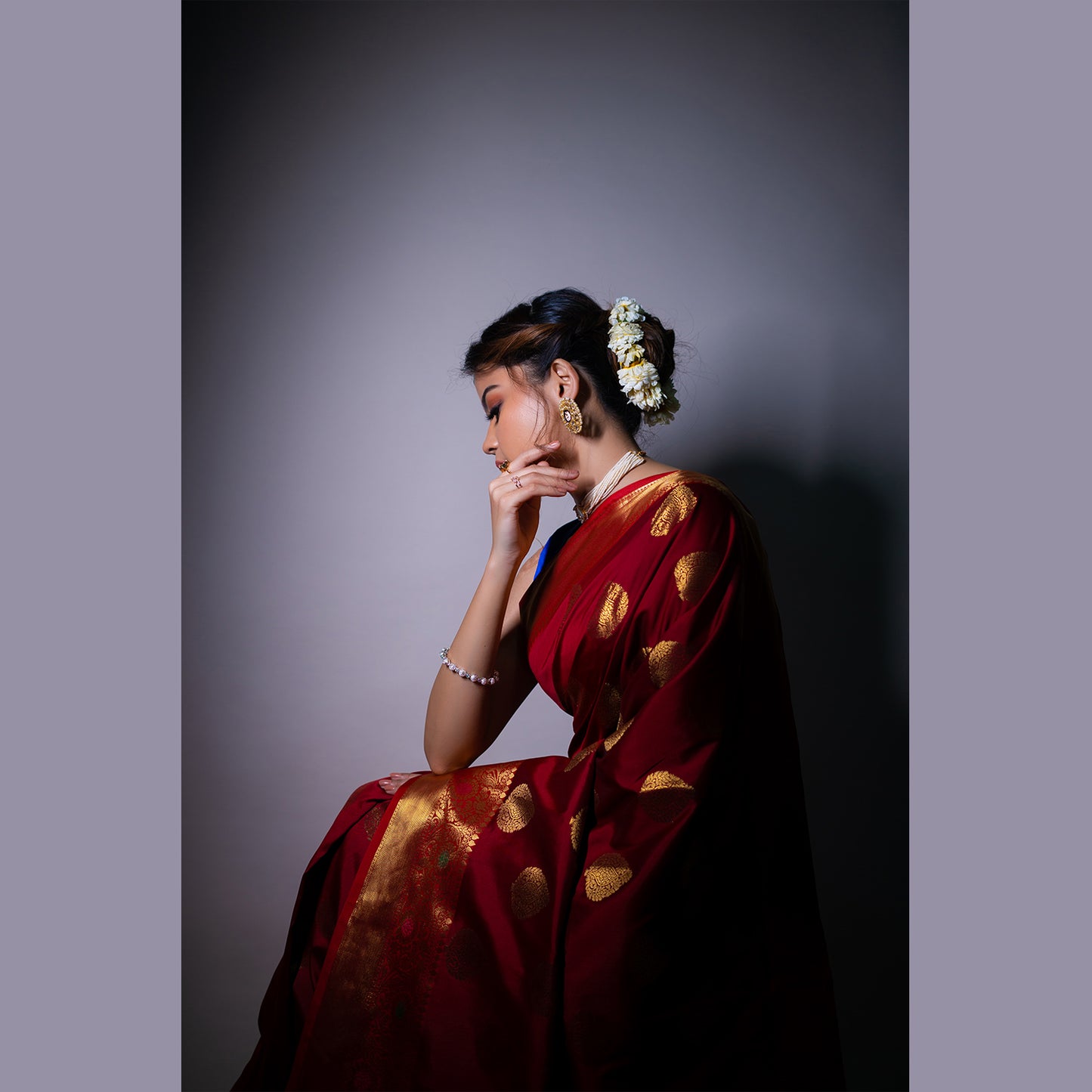 Faishana Presents Light Maroon Katan Silk Woven Gold Zari Meena Border Handloom Banarasi Saree With Indigo Blue Blouse Piece