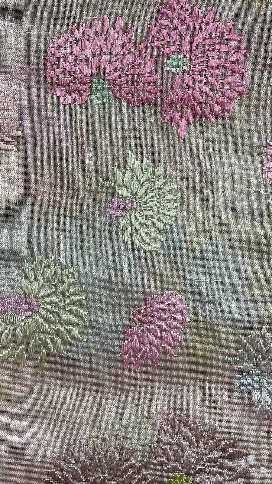 Faishana Pure Silk Handloom Beige Organza Silk Meenakari Booti Kadhwa Zari Border Banarasi Saree with Matching Beige Blouse