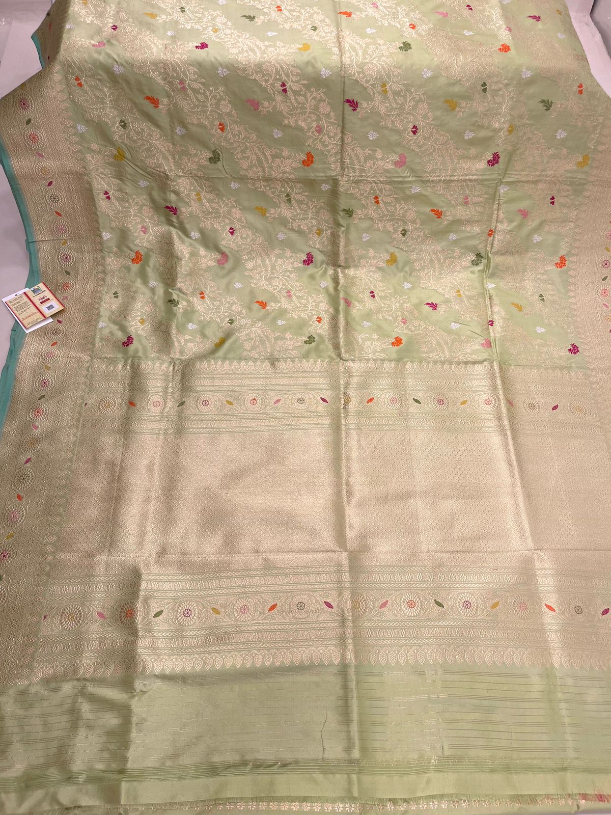 Faishana Pure Handloom Katan Silk Pista Green Jangla Meenakari with Kadhwa Border and Pista Blouse Banarasi Saree