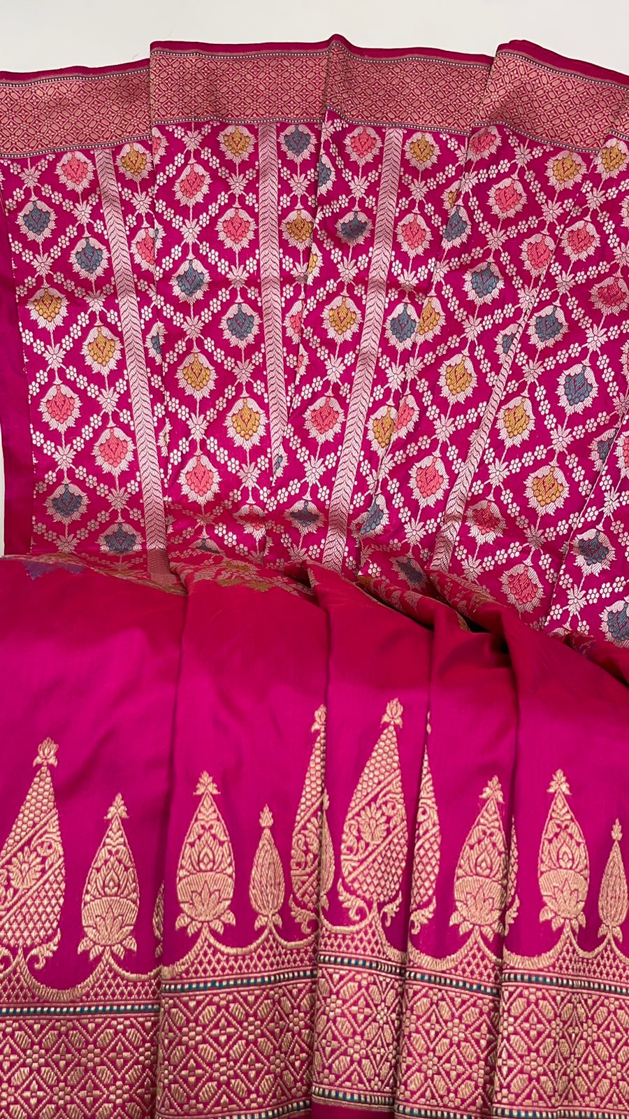 Faishana Presents Pure Handloom Katan Silk Pink Kadhwa Tilfi Meenakari Stripe Jaal Kadhwa Border and Pink Blouse Saree