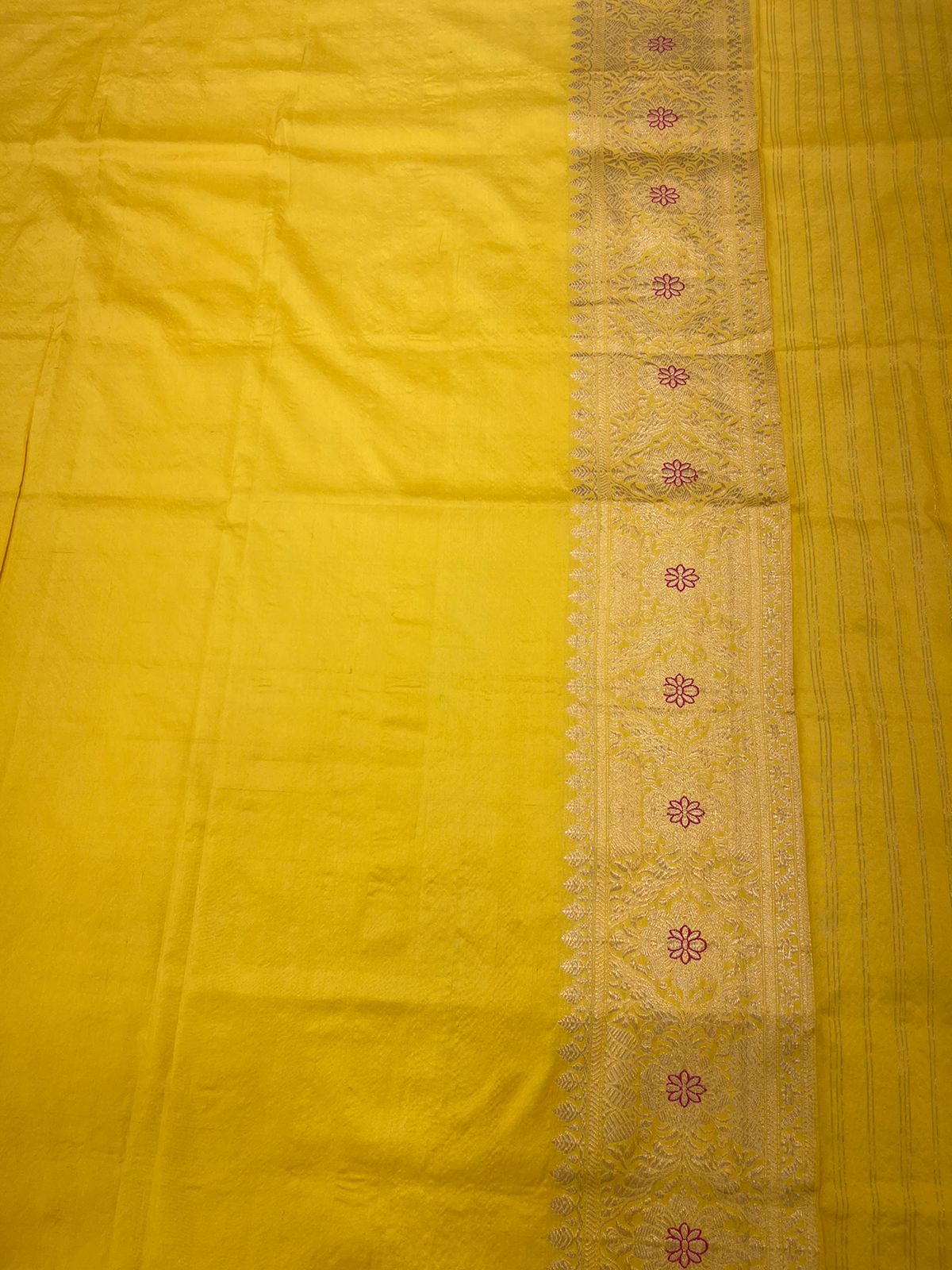 Faishana Pure Silk Handloom Katan Yellow Kadhwa Jangla Mina Jaal with Kadhwa Zari Border and Yellow Mina Blouse