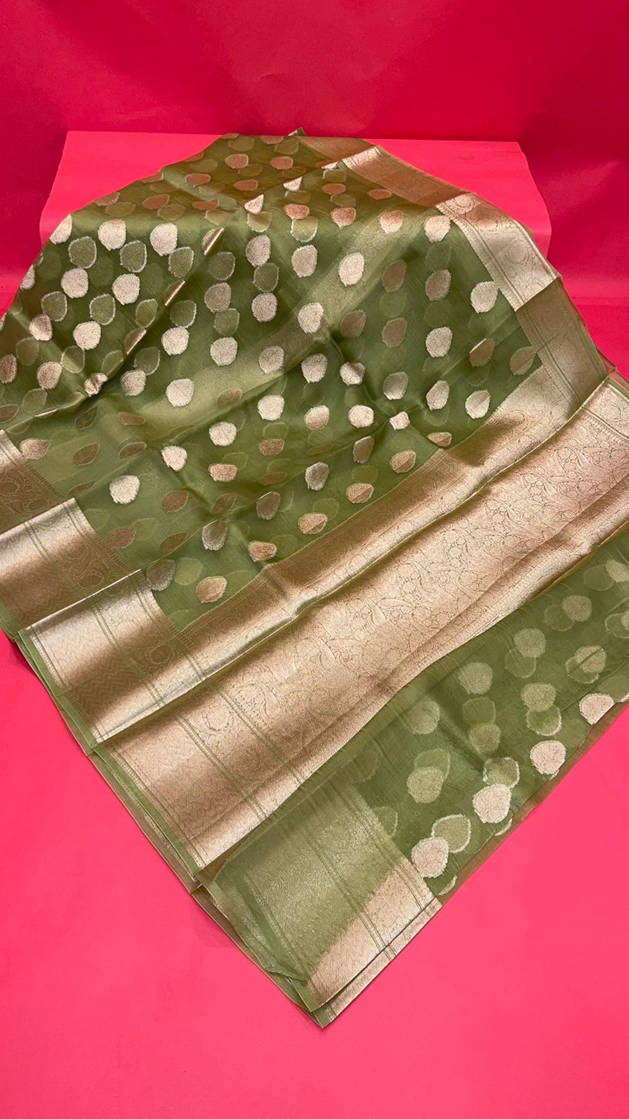 Faishana Pure Silk Handloom Olive Organza Antique Golden Zari Boota with Kadiyal Zari Anchal with Banarasi Broad Border and Olive Blouse