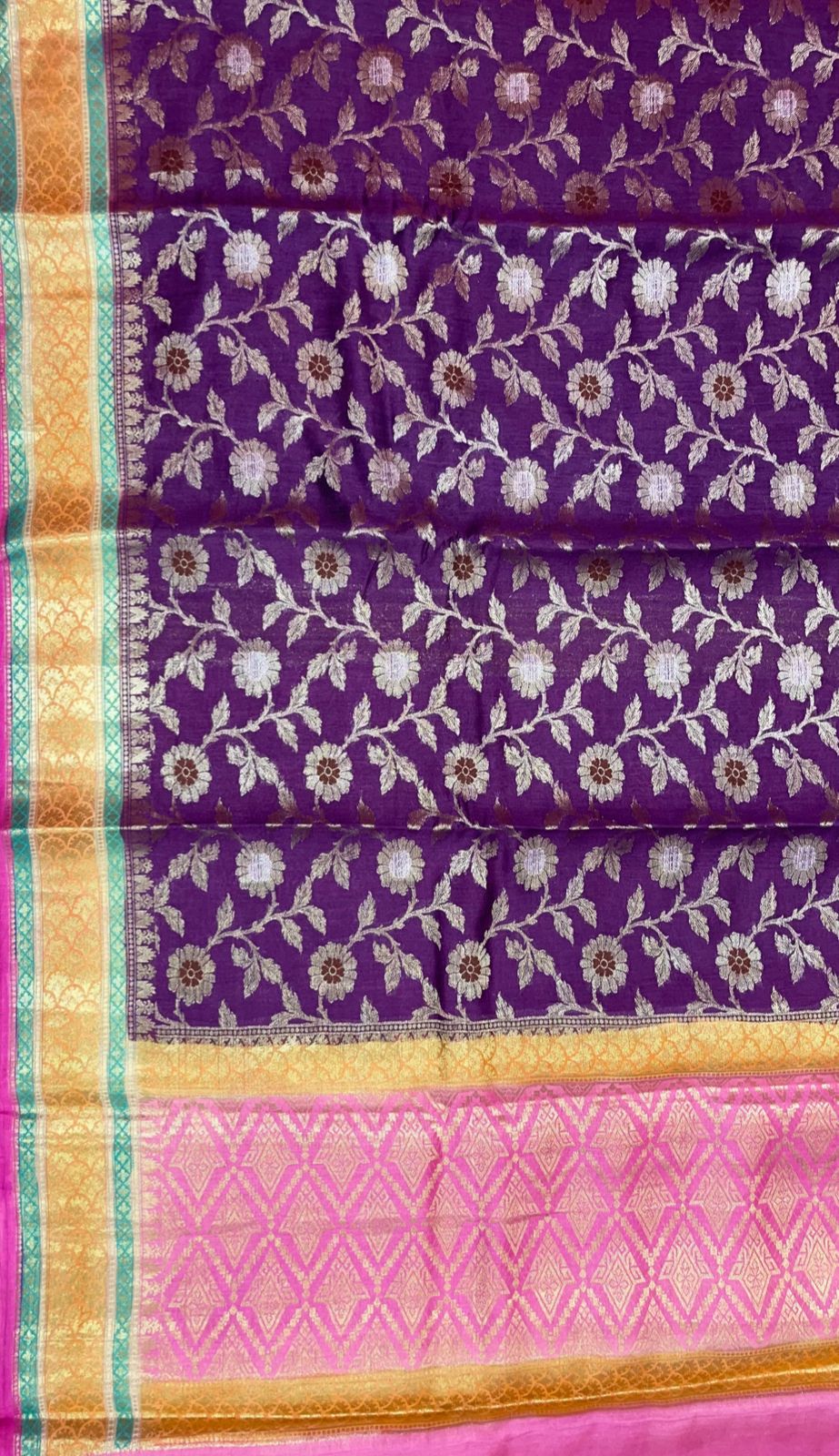 Faishana Pure Handloom Purple Saree with Floral Zari Jaal Contrast 2D Color Anchal and Pink Blouse