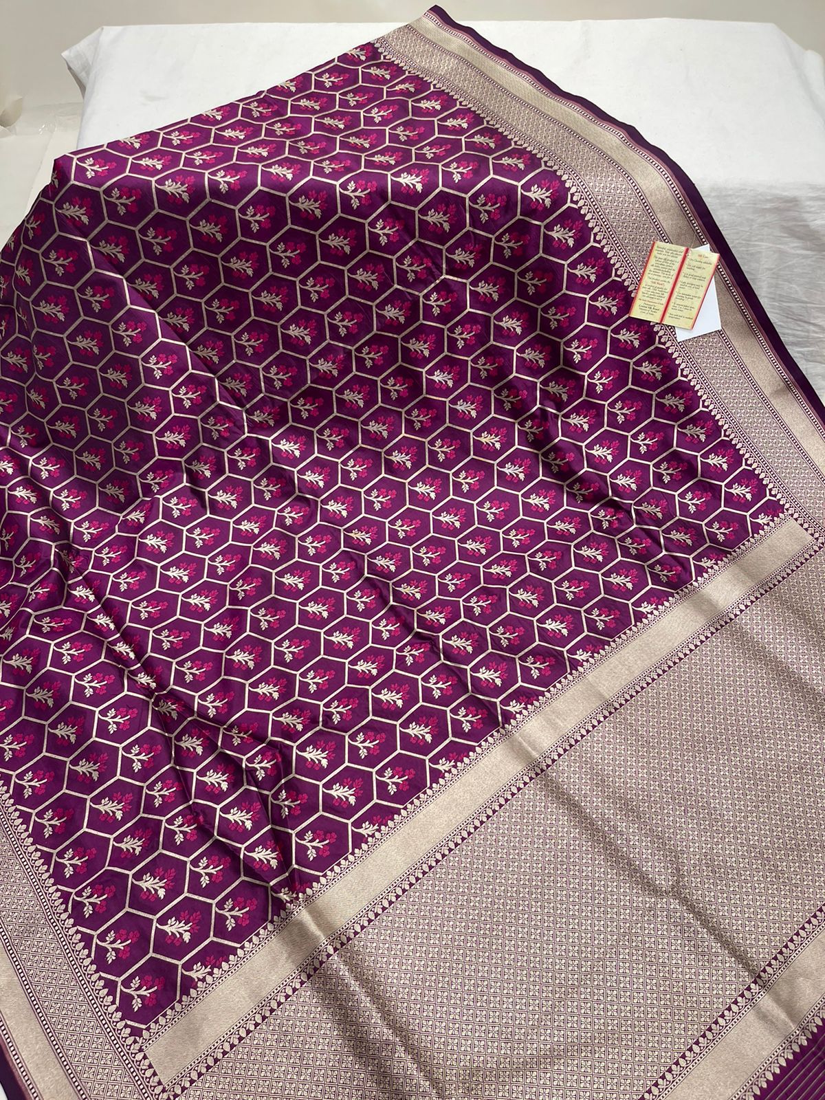 Faishana Presents Pure Handloom Magenta Uppada Silk Floral Pink Meena Jaal Design with Magenta Kadhwa Blouse Saree
