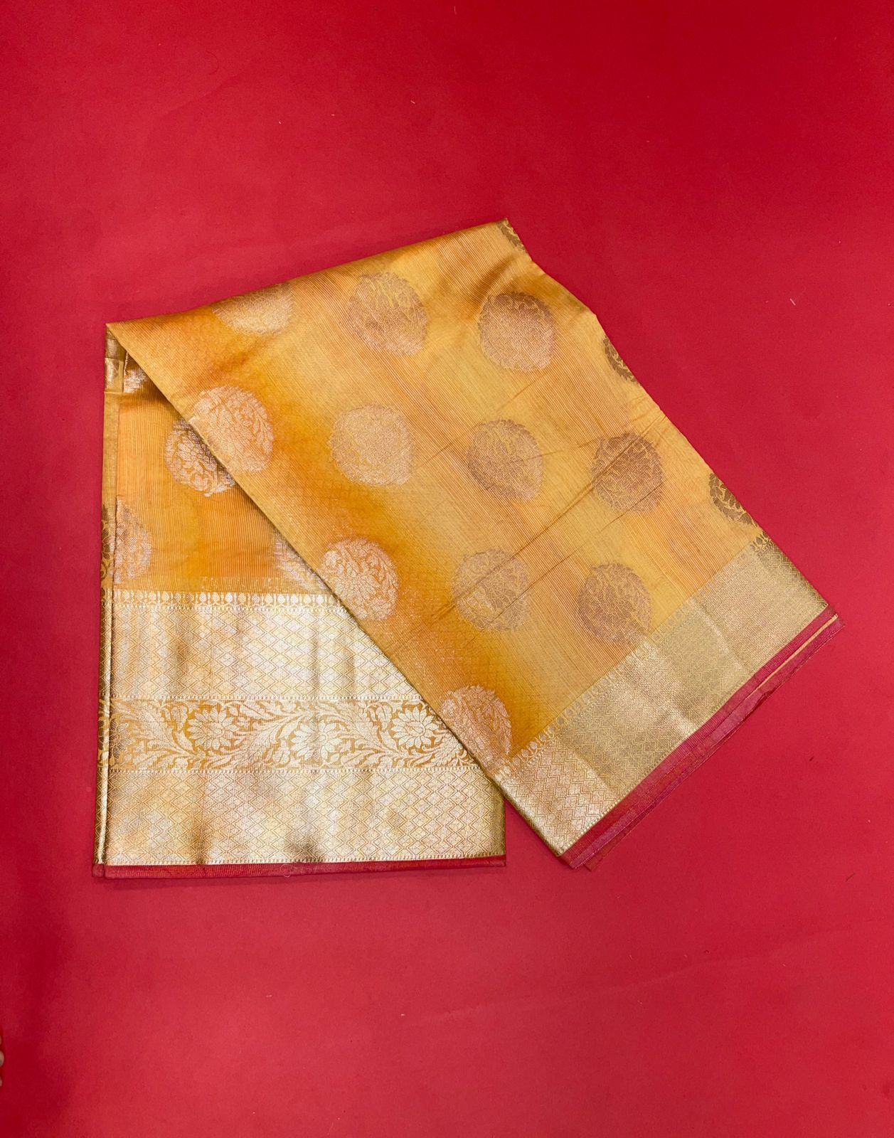 Faishana Presents Handwoven Gold Matka Silk Boota Skirt Border With Gold Blouse Banarasi Saree