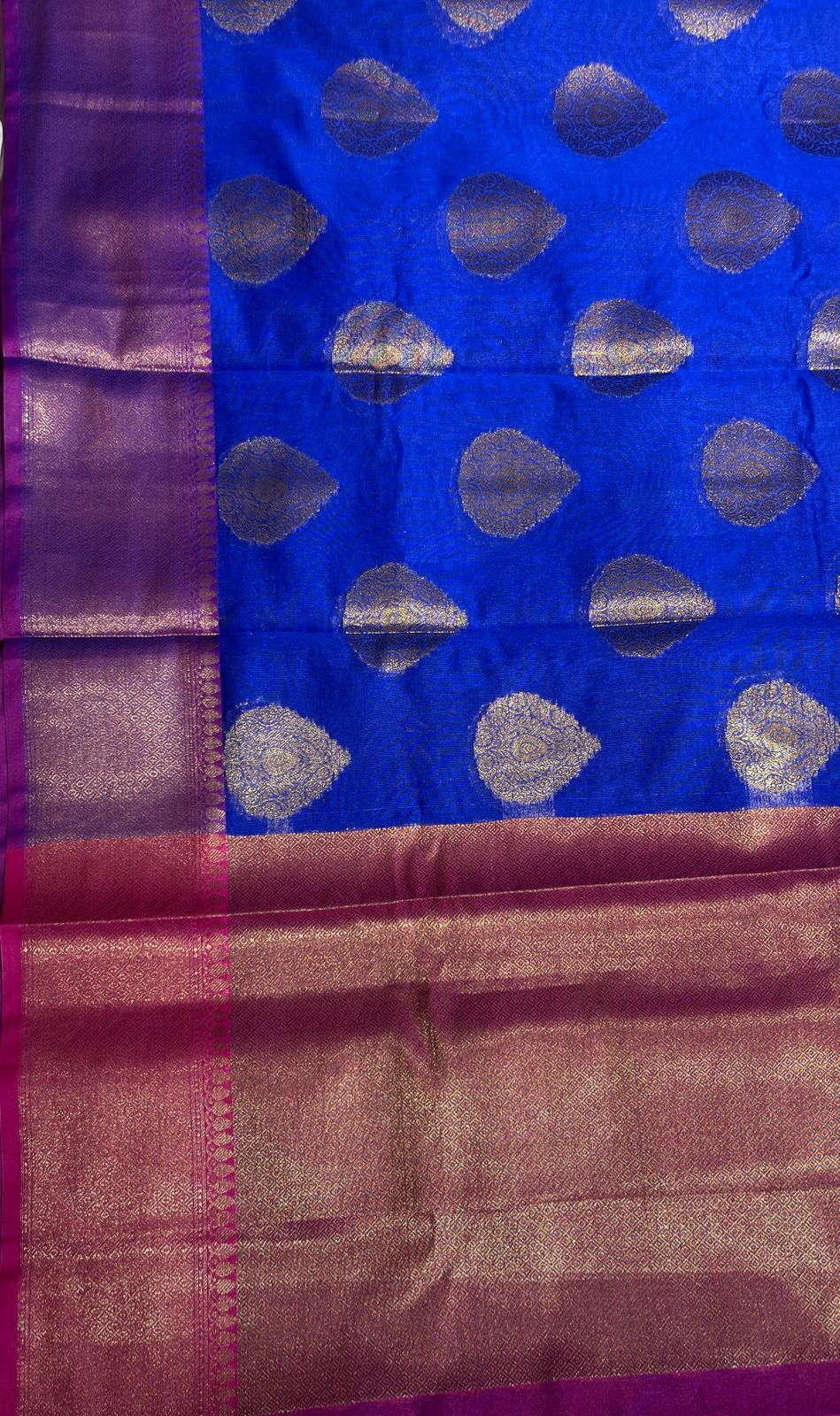 Faishana Presents Blue Kanjivaram Silk Golden Zari Boota with Contrast Magenta Lachha Zari Border and Magenta Blouse