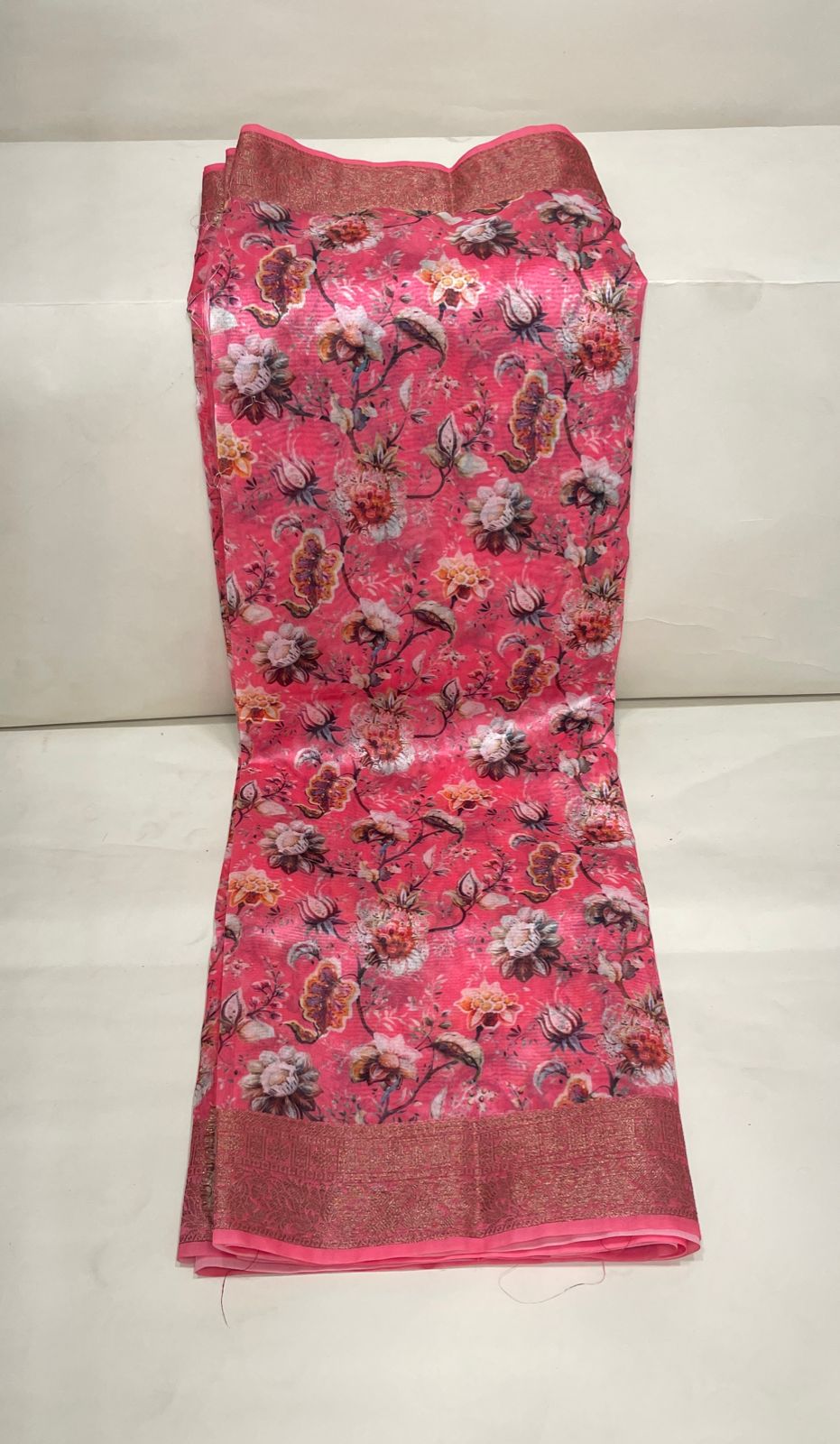 Faishana Presents Light Pink Warm Silk Floral Digital Print Copper Zari Border Banarasi Saree with Floral Print Booti Light Pink Blouse