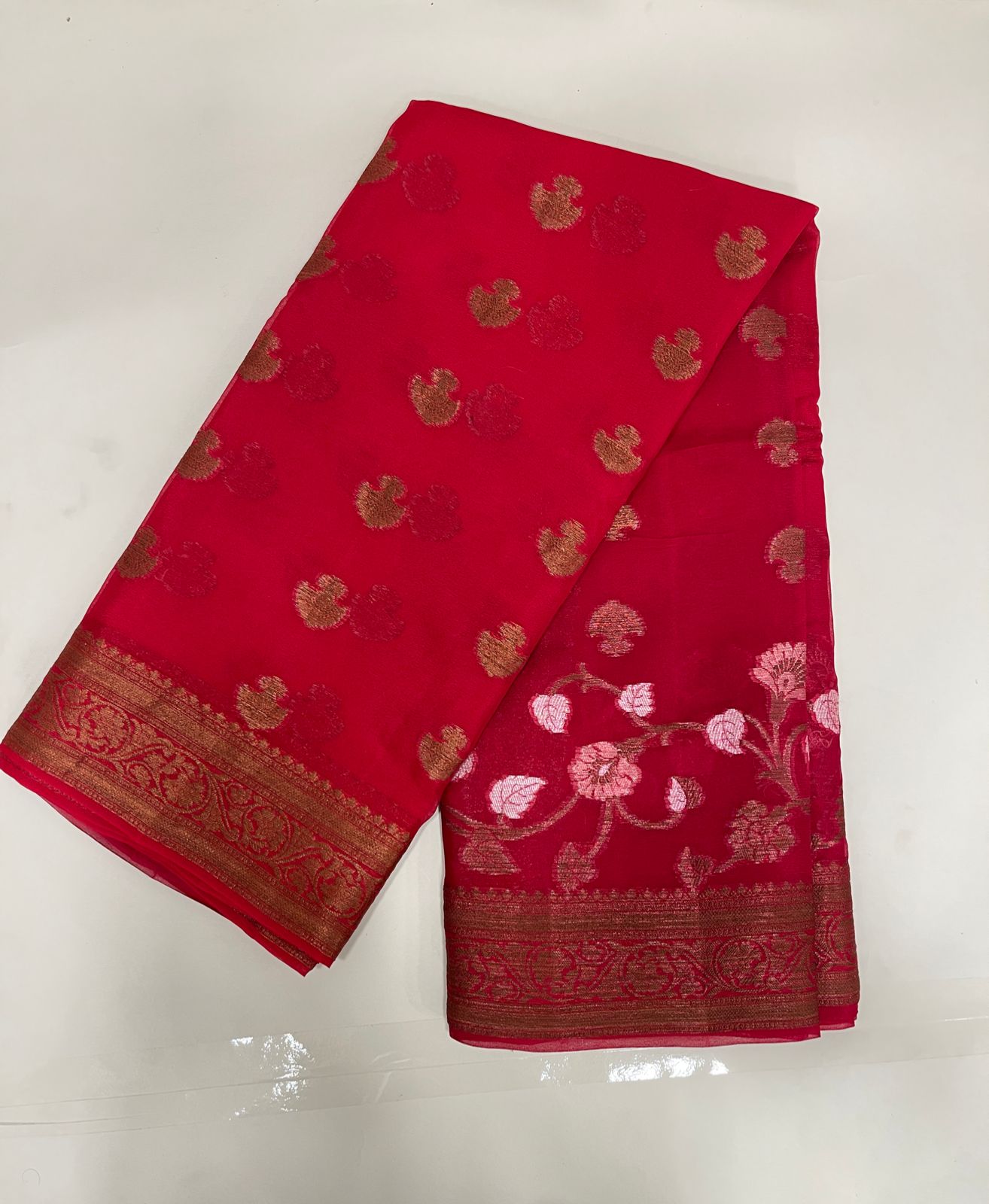 Faishana Pure Handloom Red Chiffon Floral Copper Zari Booti with Floral Tilfi Mina Jaal Skirt Zari Border with Red Blouse