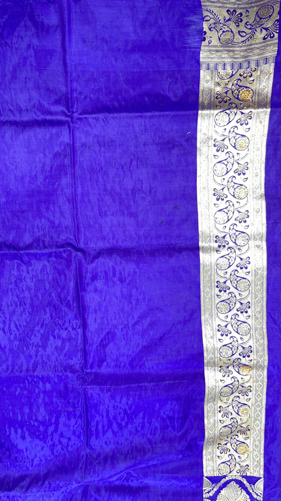 Faishana Presents Brown Stone Work Golden Zari Booti with Contrast Blue Paisley Lehariya Pallu Zari Border with Blue Blouse Banarasi Saree