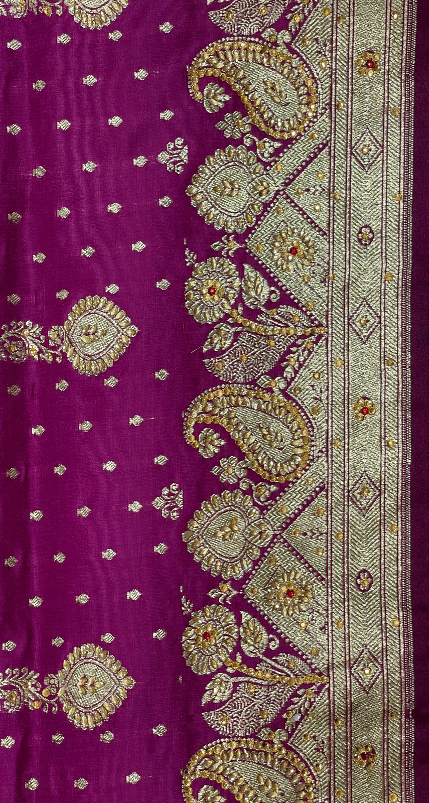 Faishana Presents Purple Stone Work Golden Zari Zig-Zag Stripe Booti Jaal with Floral Heavy Pallu Zari Border with Purple Blouse Banarasi Saree