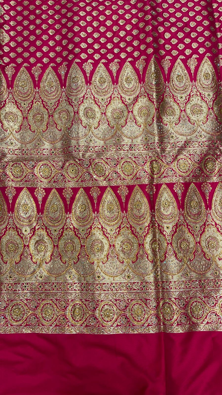 Faishana Presents Pink Stone Work Golden Zari Booti with Floral Heavy Pallu Zari Border and Pink Blouse Banarasi Saree