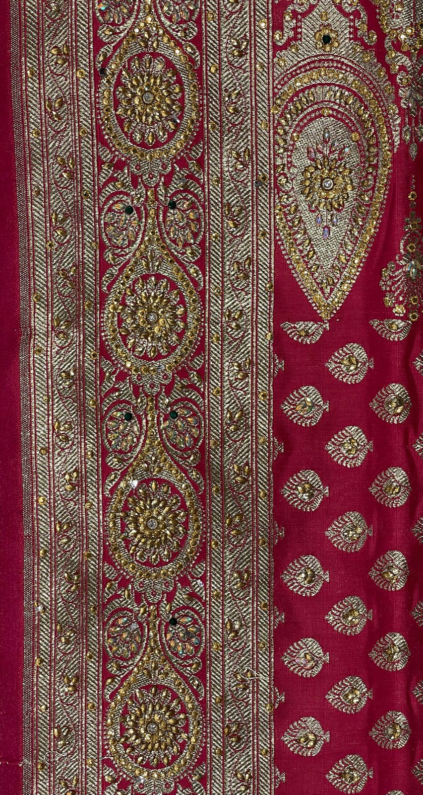 Faishana Presents Pink Stone Work Golden Zari Booti with Floral Heavy Pallu Zari Border and Pink Blouse Banarasi Saree