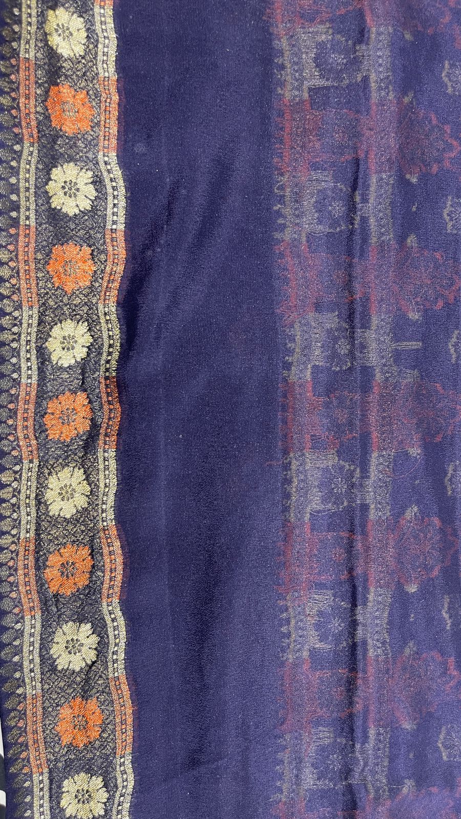 Faishana Pure Handloom Navy Blue Chiffon Resham Floral Mina Booti with Paisley Mina Zari Border and Tilfi Zari Border with Navy Blouse