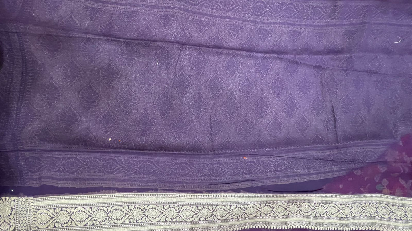 Faishana Pure Handloom Magenta Chiffon Resham Zari Chunri Booti Skirt Paithani Border with Contrast Navy Blue Pallu and Navy Blue Blouse 