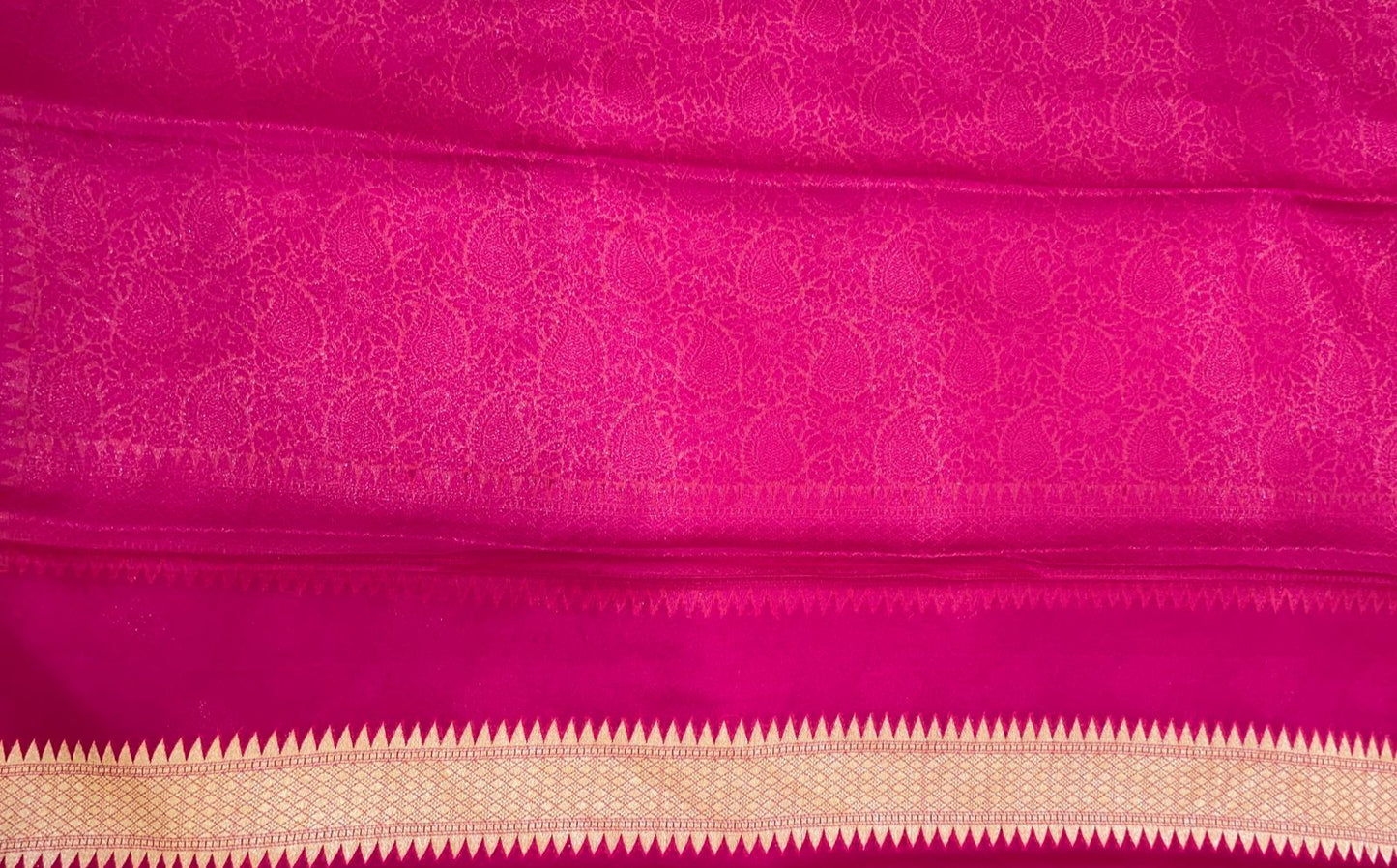 Faishana Pure Handloom Magenta Chiffon Floral Zari Booti with Floral Mina Boota Skirt Zari Border and Paisley Zari Jaal Pallu with Magenta Blouse