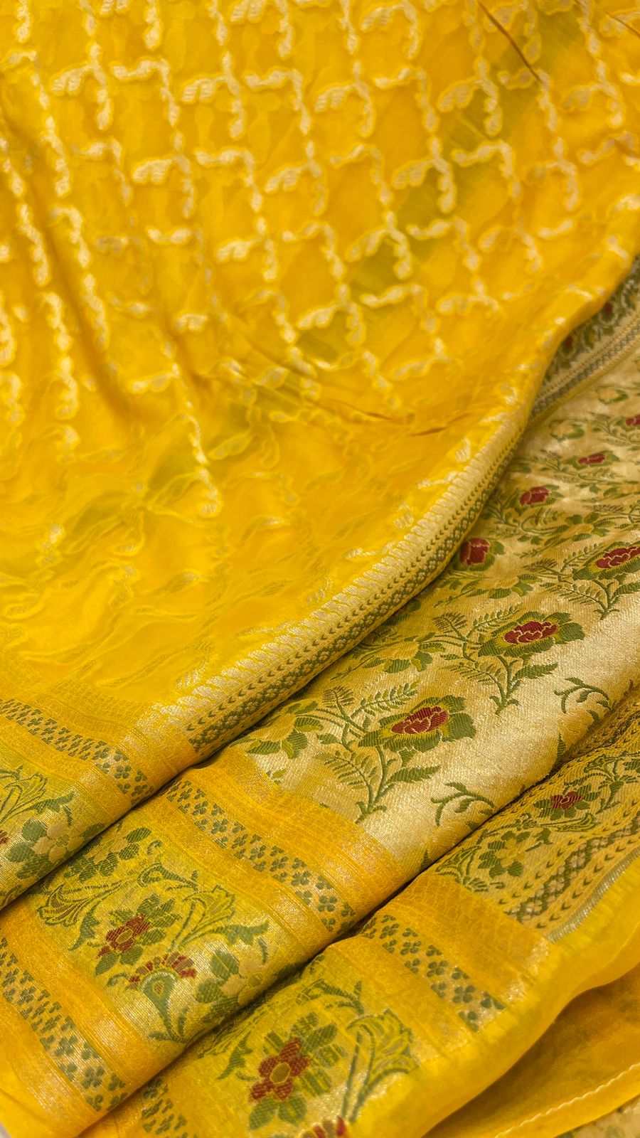 Faishana Pure Handloom Yellow Chiffon Gold Zari Jaal with Floral Mina Jaal Anchal and Tilfi Zari Border with Yellow Blouse