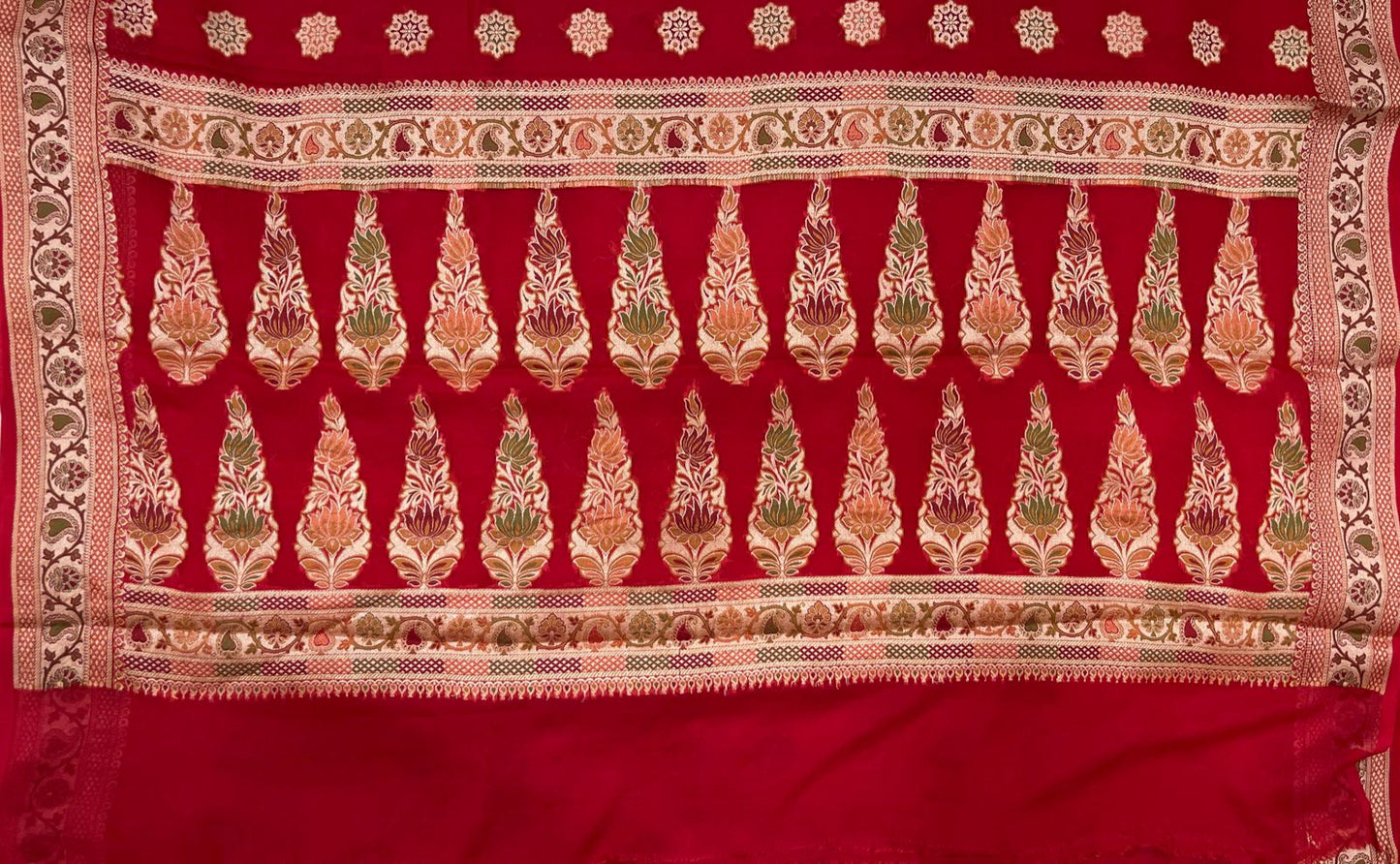 Faishana Pure Handloom Red Chiffon Resham Zari Chunri Mina Booti with Dual Mina Resham Zari Boota Anchal and Floral Zari Border with Red Blouse