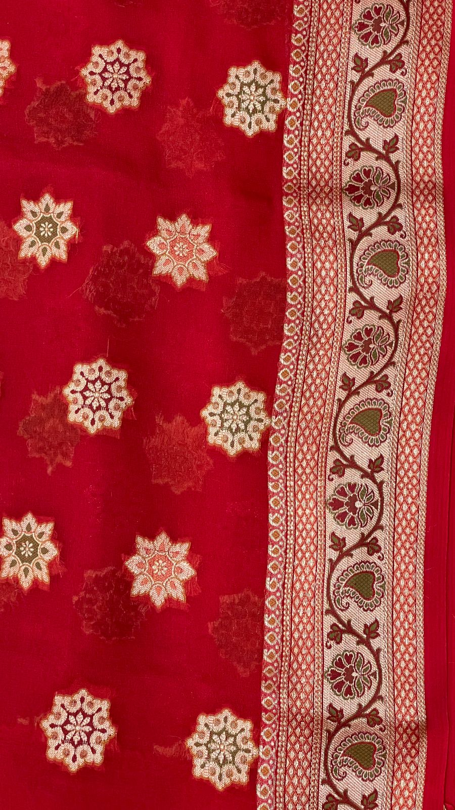 Faishana Pure Handloom Red Chiffon Resham Zari Chunri Mina Booti with Dual Mina Resham Zari Boota Anchal and Floral Zari Border with Red Blouse