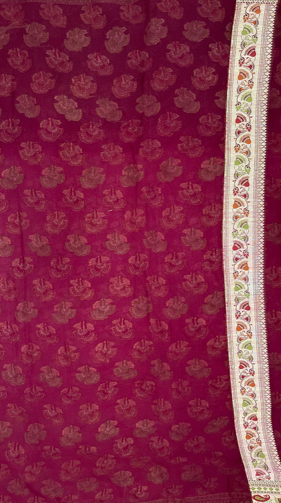 Faishana Pure Handloom Pink Dual Shade Chiffon Floral Resham Mina Zari Booti with Minakari Leaf Pattern Zari Anchal and Minakari Border with Magenta Blouse