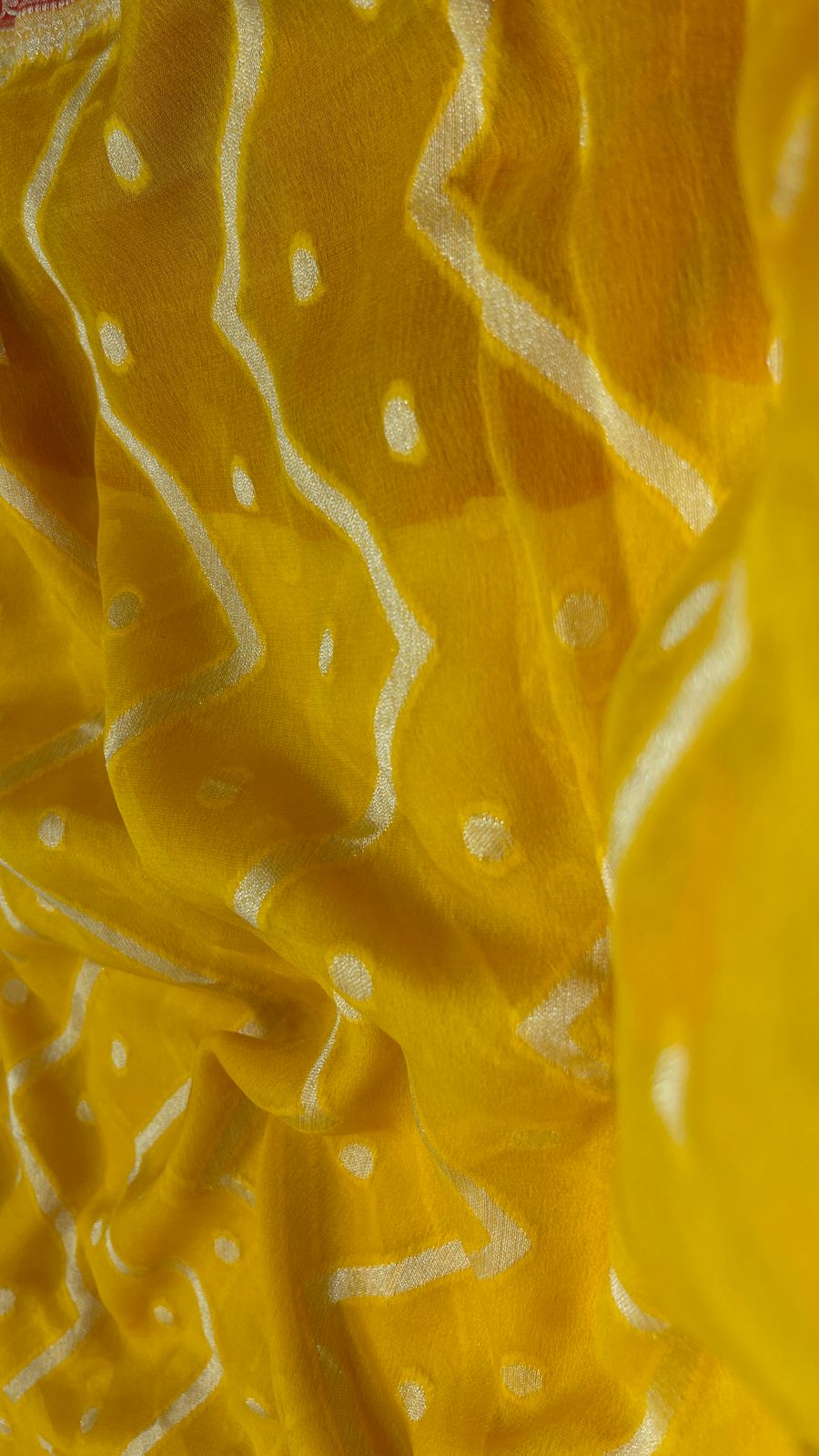 Faishana Pure Handloom Yellow Chiffon Stripe Zari Zig-Zag Booti Skirt Paithani Border with Contrast Red Floral Zari Border and Red Blouse 