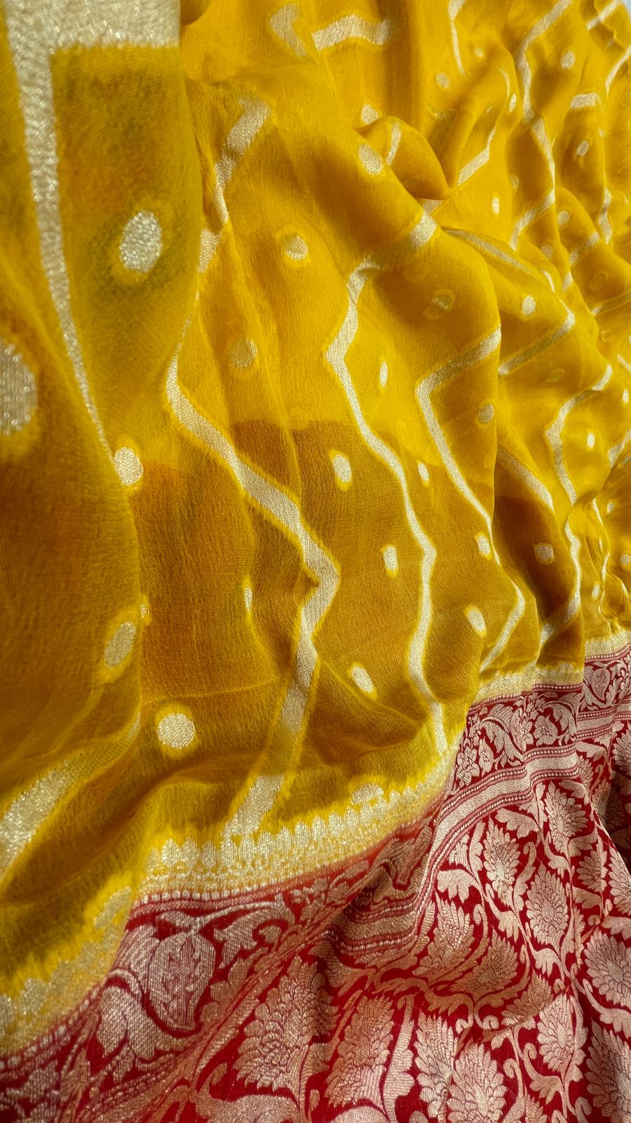 Faishana Pure Handloom Yellow Chiffon Stripe Zari Zig-Zag Booti Skirt Paithani Border with Contrast Red Floral Zari Border and Red Blouse 