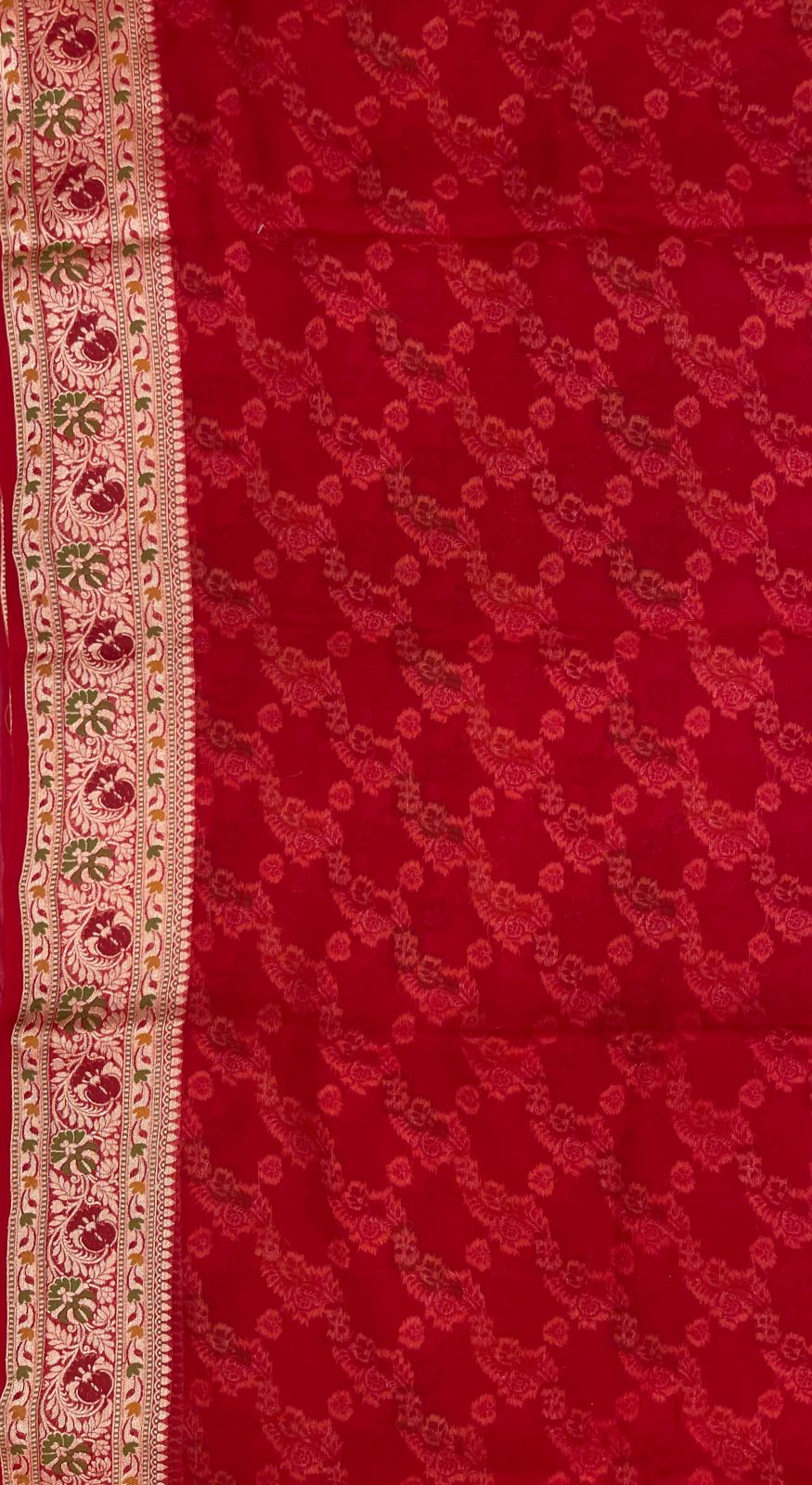 Faishana Pure Handloom Maroon Chiffon Resham Zari Floral Diagonal Stripe with Minakari Zari Boota Anchal and Minakari Border with Maroon Blouse