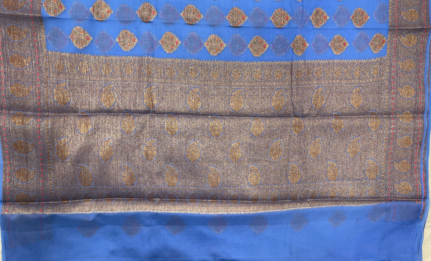 Faishana Pure Handloom Blue Chiffon Floral Mina Copper Zari Booti with Paisley Mina Zari Border with Blue Blouse 