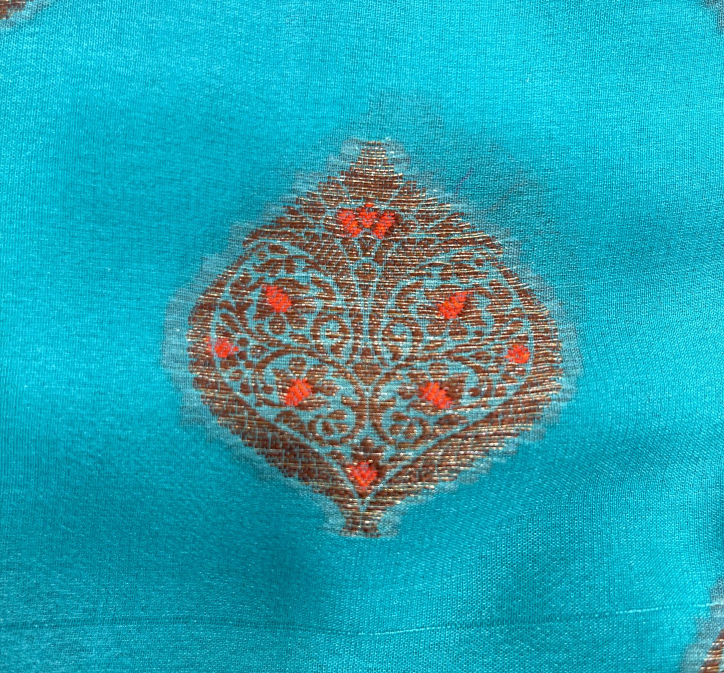 Faishana Pure Handloom Sea Green Chiffon Floral Mina Copper Zari Booti with Paisley Mina Zari Border with Sea Green Blouse 