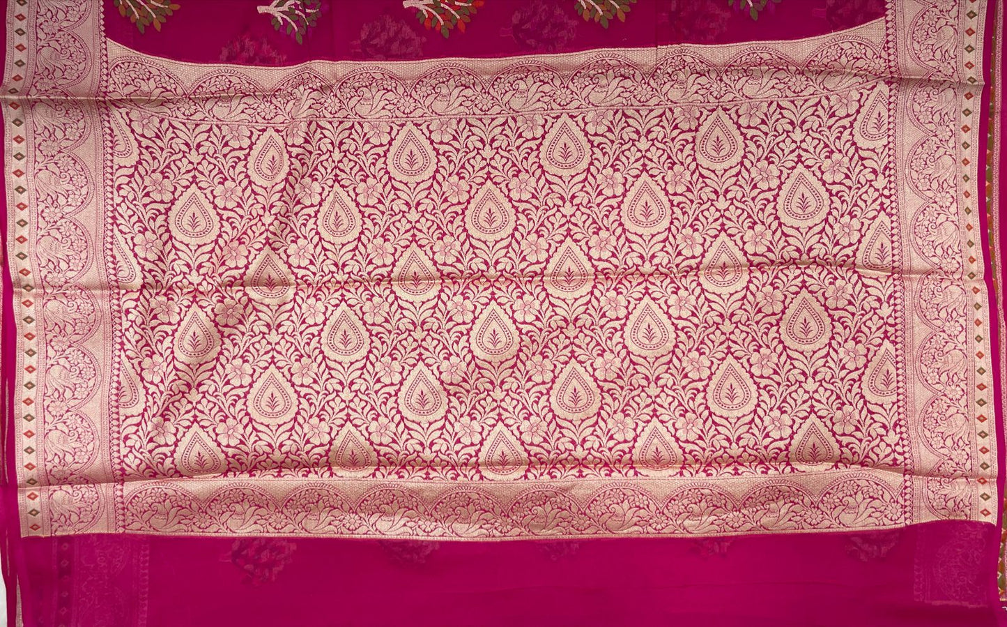 Faishana Pure Handloom Magenta Chiffon Resham Floral Mina Zari Booti with Banarasi Zari Border and Magenta Blouse 