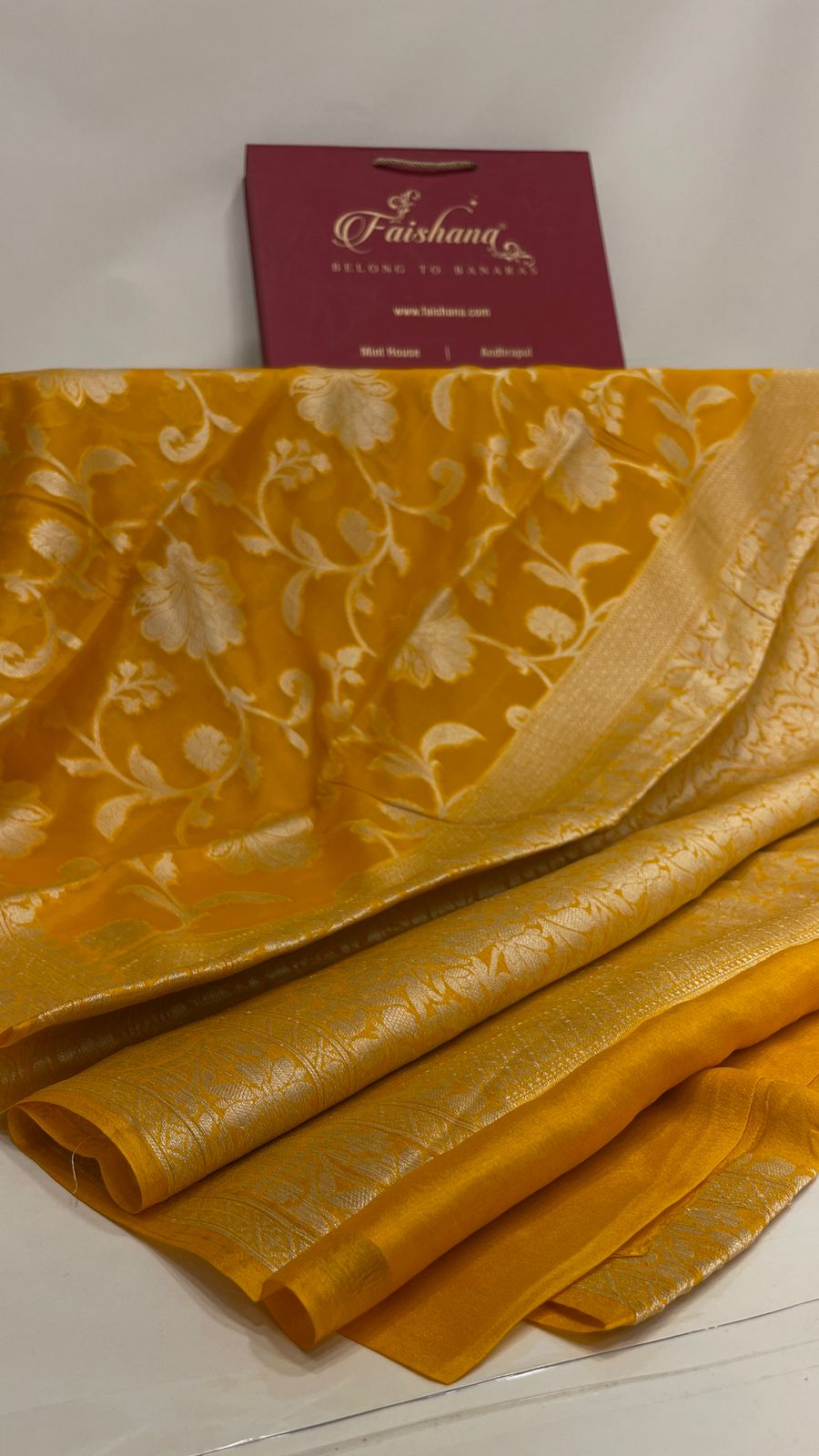 Faishana Pure Handloom Yellow Chiffon Floral Golden Zari Boota Jaal with Banarasi Zari Border and Yellow Blouse