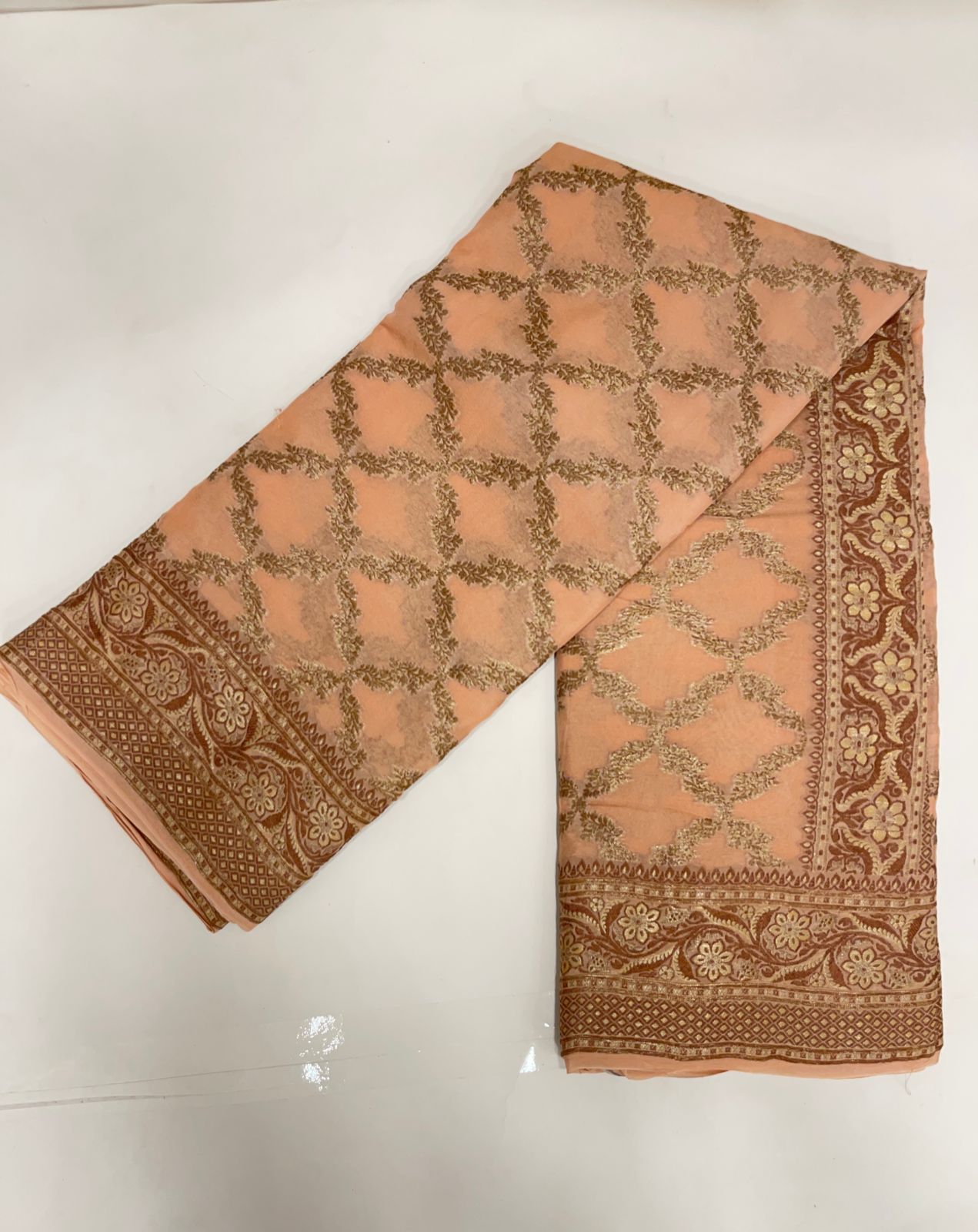 Faishana Pure Handwoven Cream Chiffon Kadiyal Copper Zari Jaal and Resham Mina Zari Boota Pallu with Cream Blouse