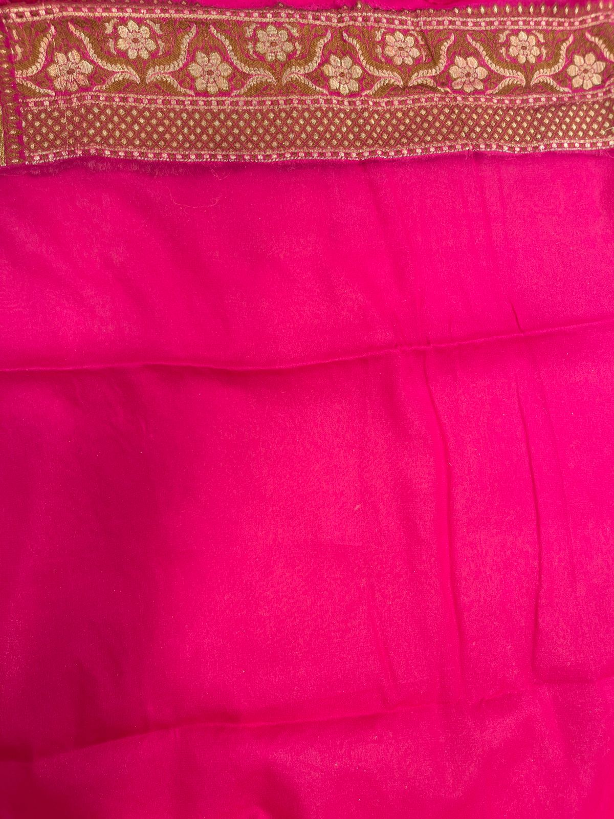 Faishana Pure Handwoven Pink Chiffon Kadiyal Copper Zari Jaal and Resham Mina Zari Boota Pallu with Pink Blouse
