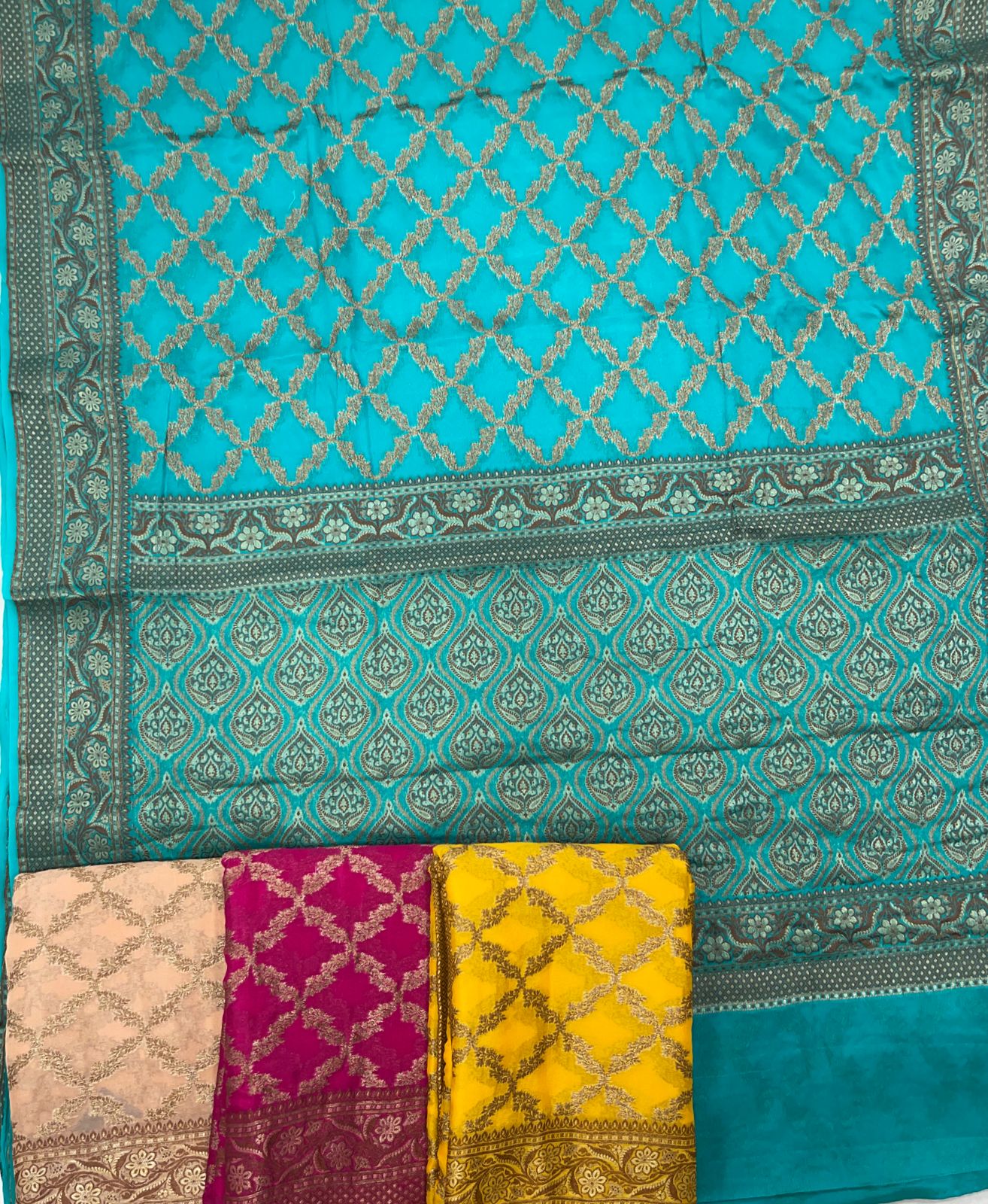 Faishana Pure Handwoven Sea Green Chiffon Kadiyal Copper Zari Jaal and Resham Mina Zari Boota Pallu with Sea Green Blouse