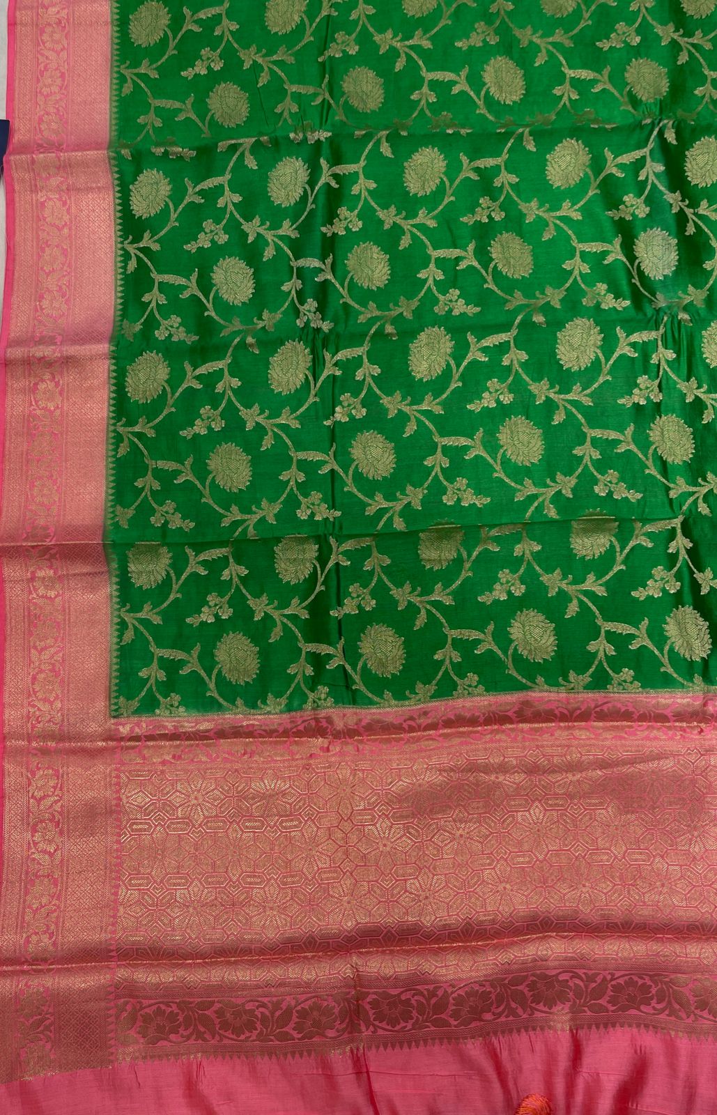 Faishana Pure Handloom Light Green Chiniya Silk Floral Silver Zari Tilfi Jaal with Contrast Baby Pink Zari Border and Baby Pink Blouse