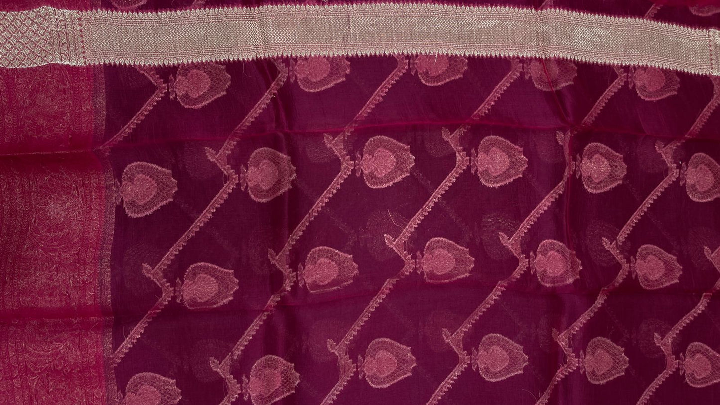 Faishana Pure Handloom Purple Organza Floral Zari Booti Ada Stripe with Contrast Red Big Floral Boota Pallu Zari Border and Red Blouse