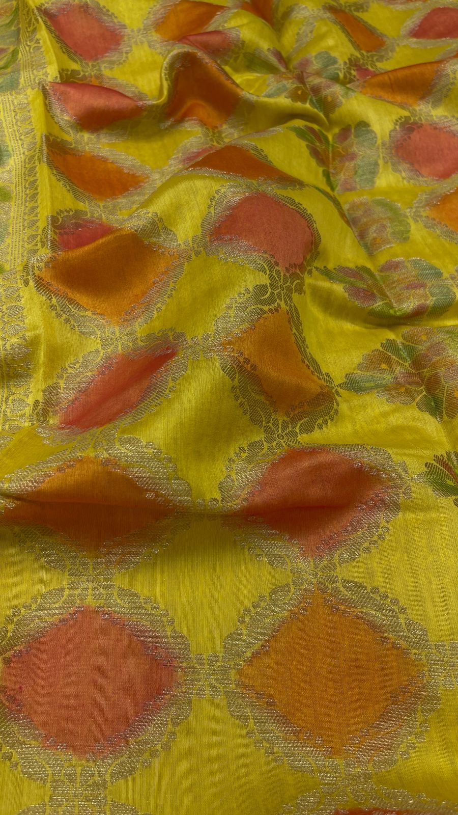 Faishana Pure Handloom Yellow Cotton Silk Zari Booti with Rangkaat Banarasi Zari Hand Painted Floral Pallu and Zari Border with Yellow Blouse