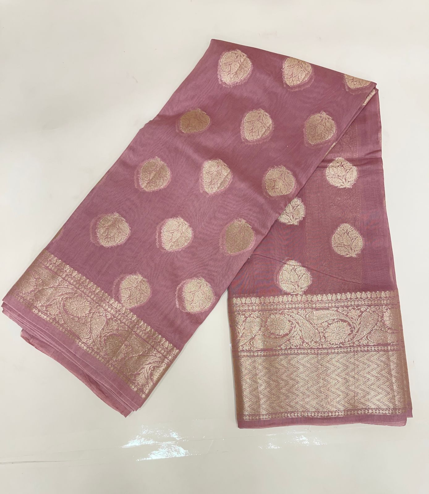 Faishana Pure Handloom Light Mauve Cotton Golden Zari Mina Booti with Skirt Banarasi Zari Border and Light Mauve Blouse