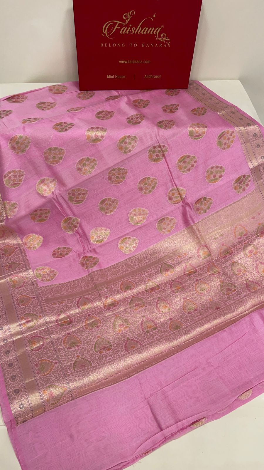 Faishana Pure Handloom Baby Pink Cotton Floral Zari Hand Painted Boota with Baby Pink Floral Hand Painted Pallu and 2D Zari Border with Baby Pink Blouse