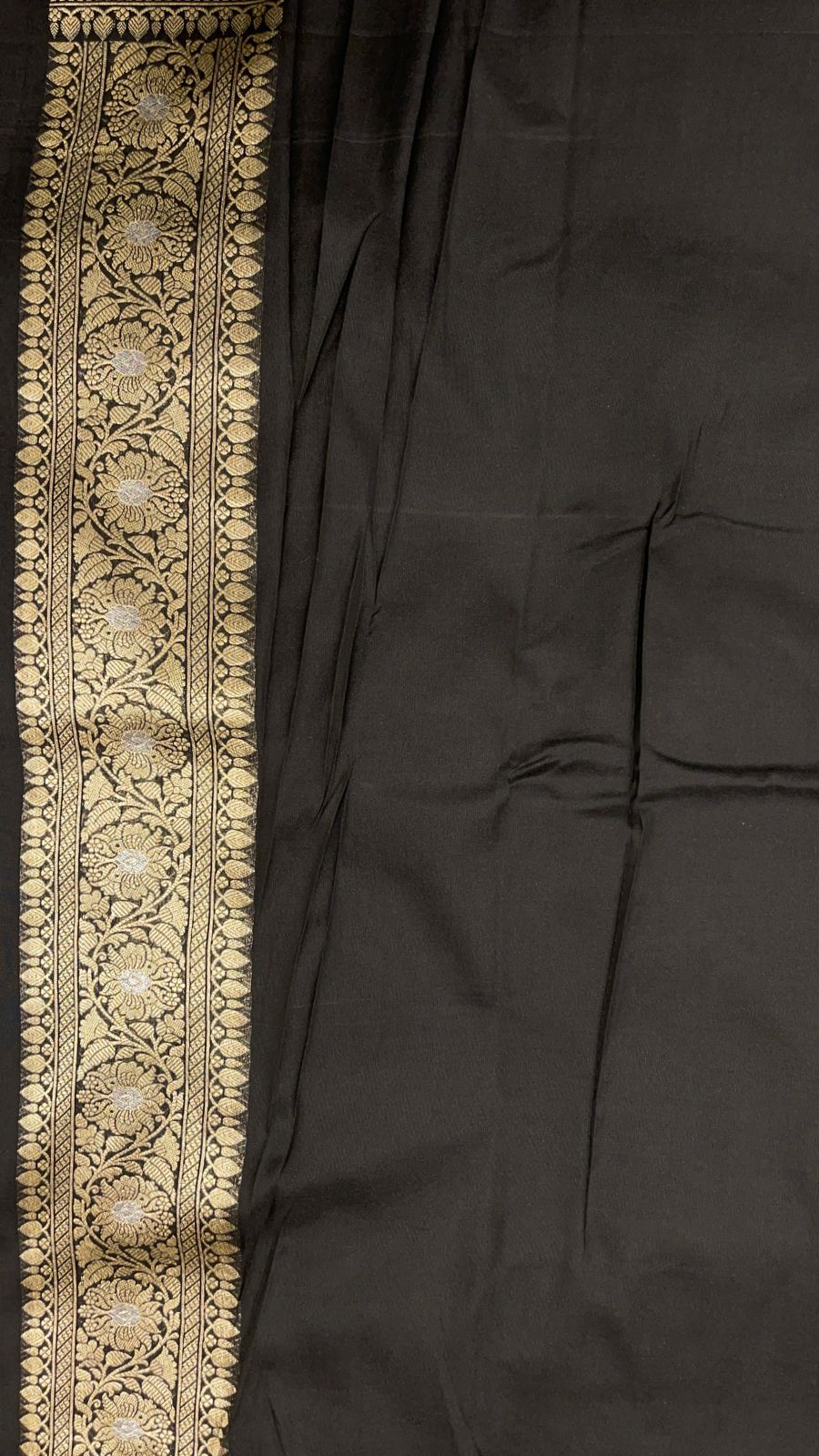 Faishana Presents Black Katan Silk Floral Tilfi Zari Mina Jaal with Leaf Pattern Silver Mina Pallu Zari Border and Black Blouse