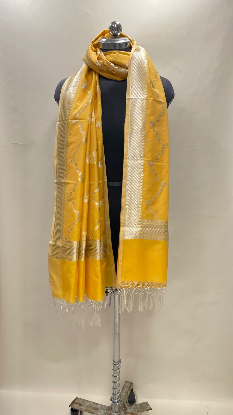 Faishana Present Gold Nakli Semi Katan Silk Silver Zari Zig Zag Stripe Zari Border Banarasi Dupatta