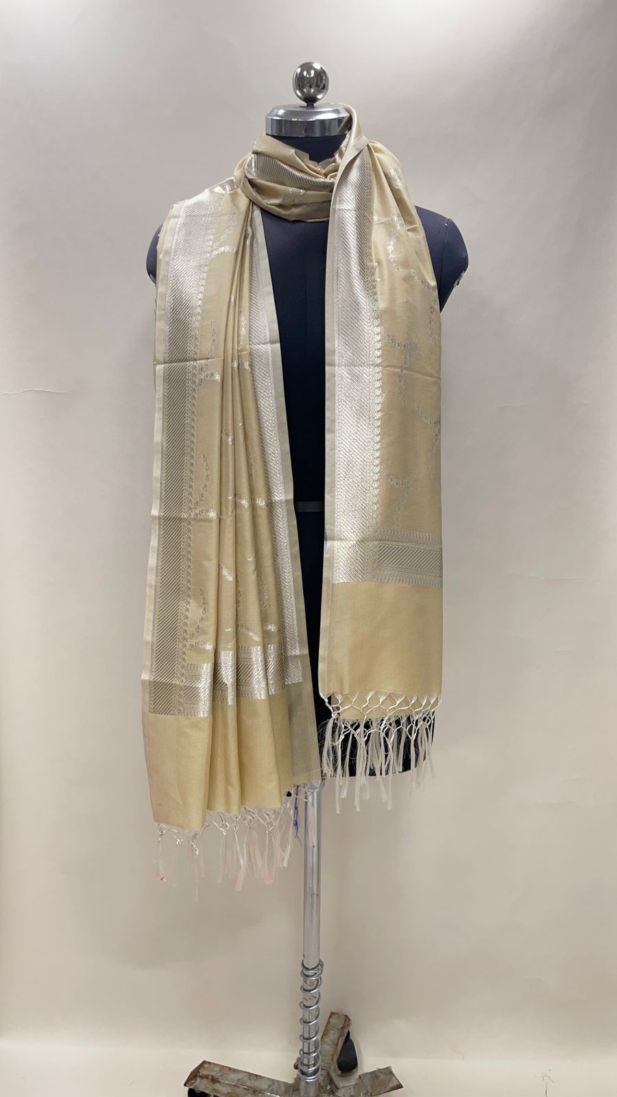 Faishana Presents Olive Nakli Semi Katan Silk Silver Zari Banarasi Dupatta