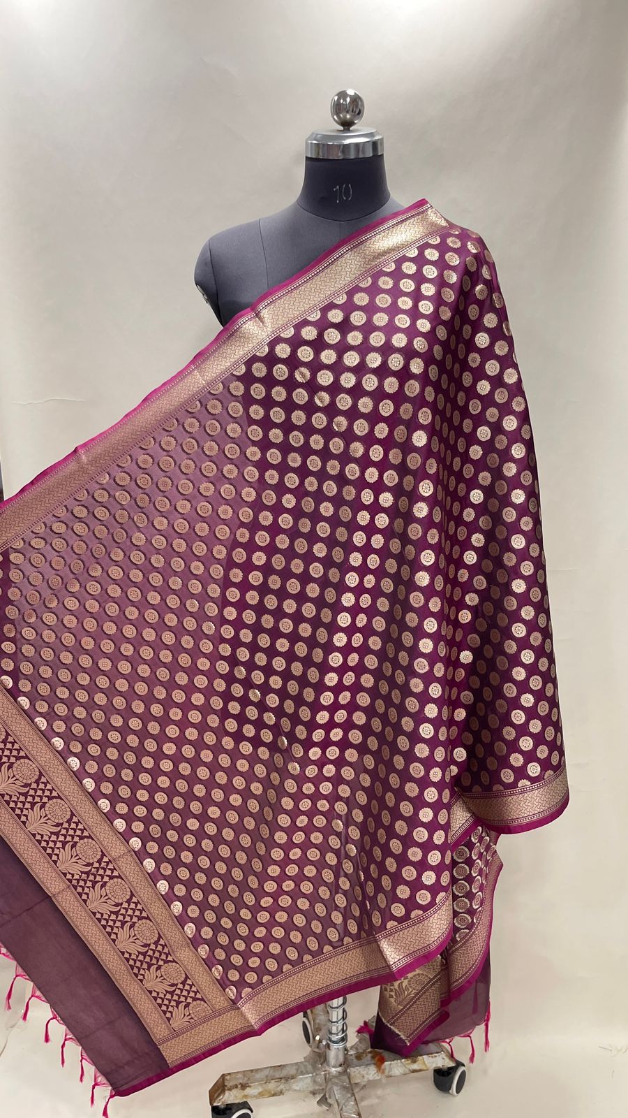 Faishana Presents Semi Katan Silk Purple Alfi Zari Booti Floral Anchal Banarasi Dupatta