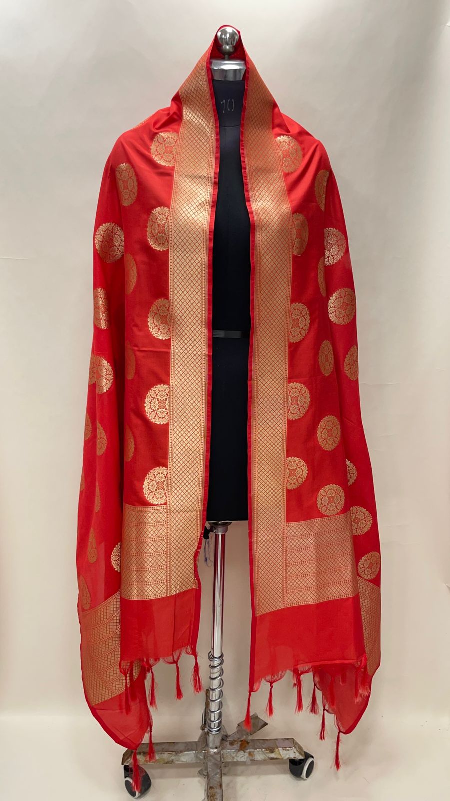 Faishana Presents Red Semi Katan Silk Floral Zari Spherical Boota With Banarasi Border Banarasi Dupatta