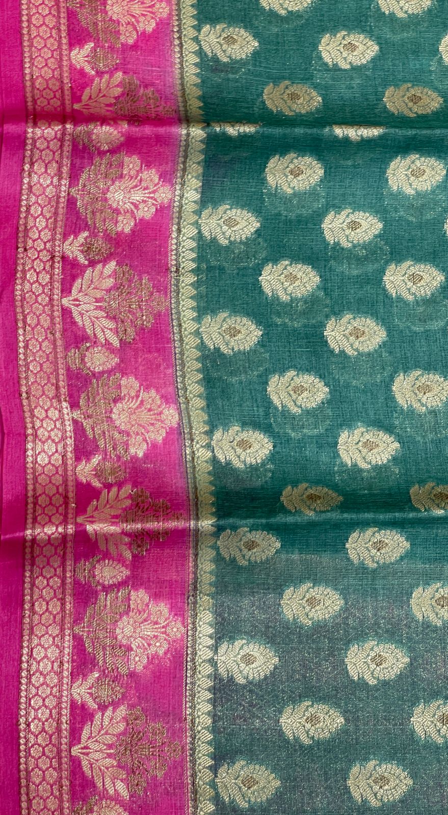 Faishana Pure Handwoven Dark Green Tussar Silk Floral Mina Zari Booti with Contrast Pink Mina Floral Zari Border and Pallu with Pink Blouse
