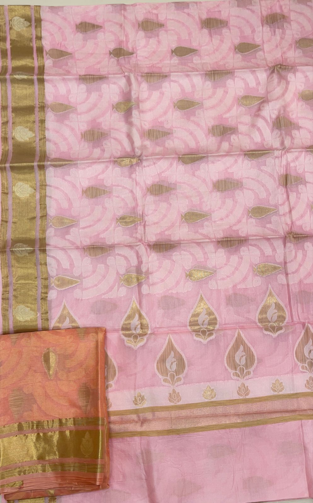 Faishana Pure Handwoven Baby Pink Tussar Silk Floral Zari Boota Banarasi Floral Zari Border and Pallu with Pink Blouse