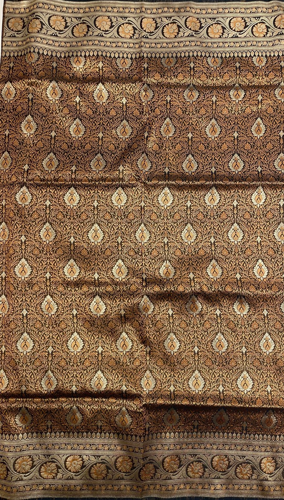 Faishana Presents Dark Green Katan Silk Tanchoi Floral Zari Mina Booti Jaal with Banarasi Floral Minakari Zari Border and Big Boota Pallu with Dark Green Blouse